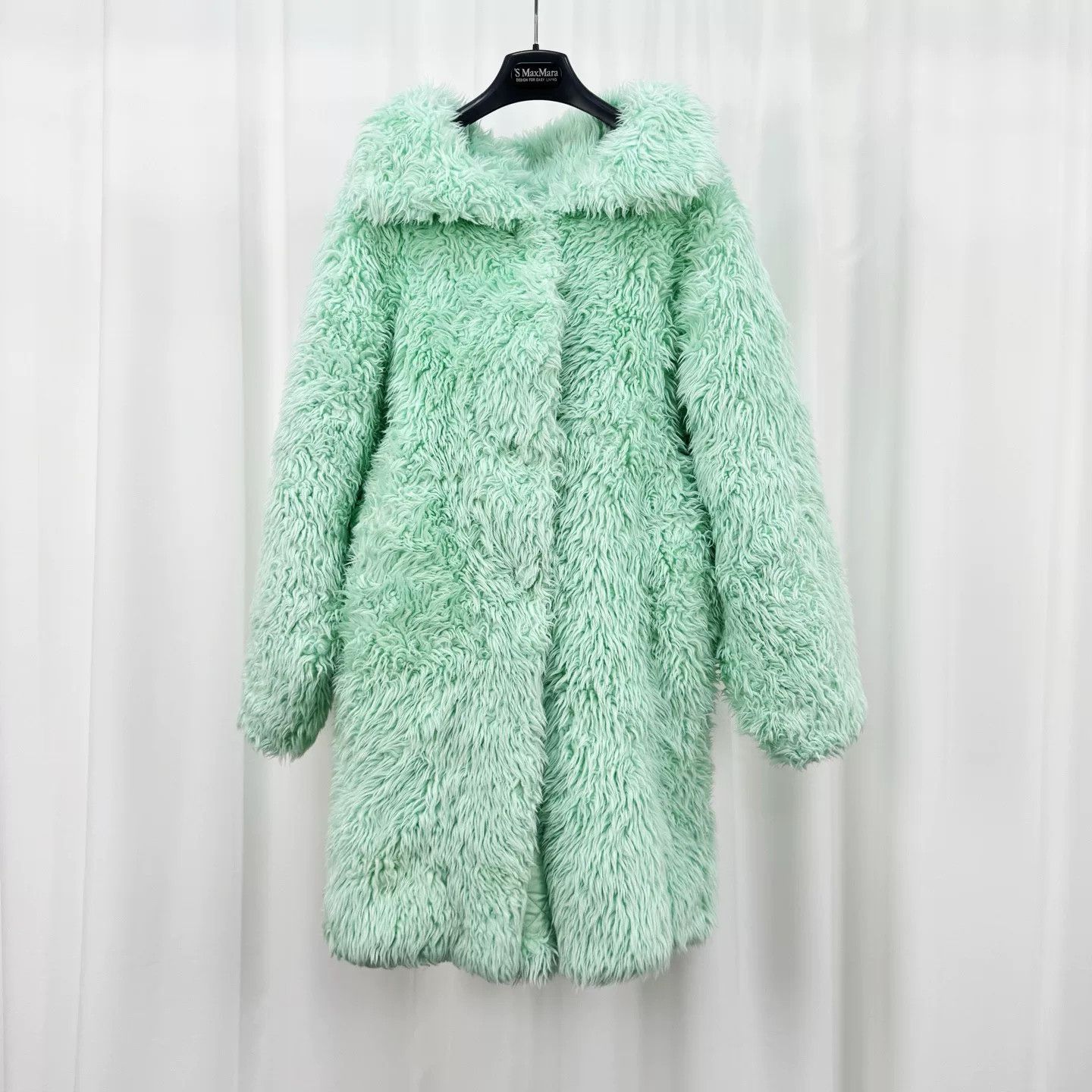 Balenciaga Balenciaga Teddy Coat Size 34 Size XXS / US 00 / IT 34 - 2 Thumbnail