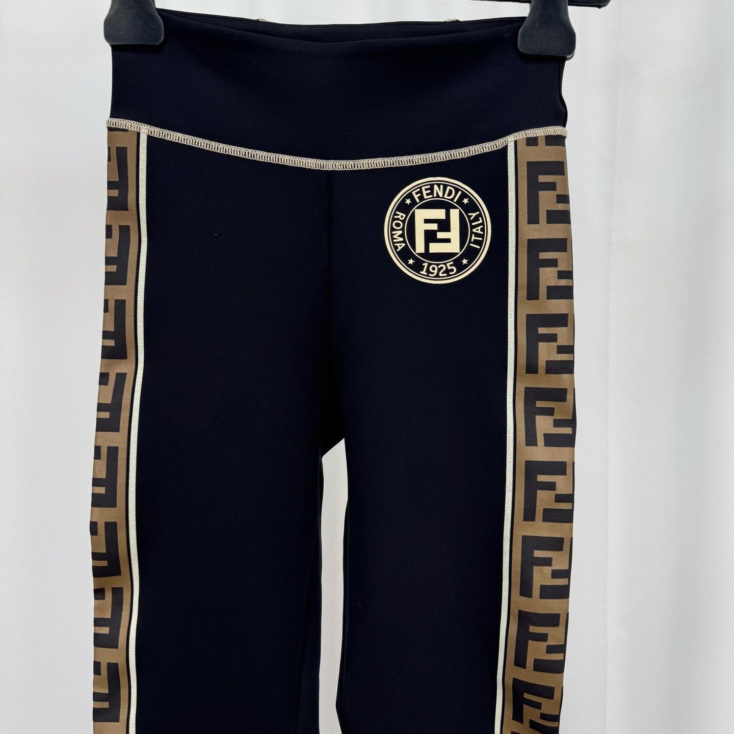 Fendi Fendi Logo Striped Leggings Size IT 38 Size 26" / US 2 / IT 38 - 4 Thumbnail