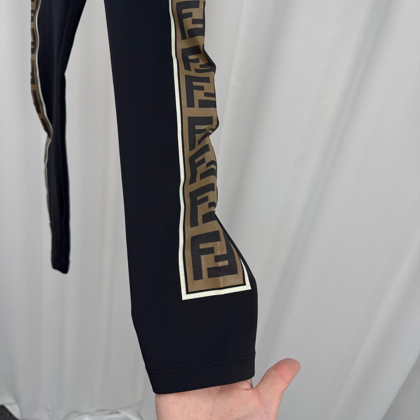 Fendi Fendi Logo Striped Leggings Size IT 38 Size 26" / US 2 / IT 38 - 5 Thumbnail