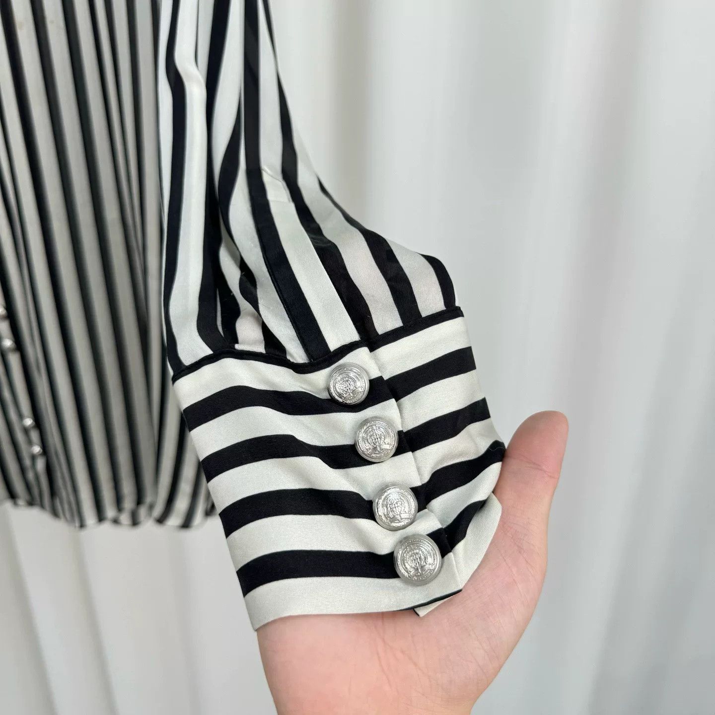 Balmain Balmain Striped Silk Button Up Shirt Size 34 Size XS / US 0-2 / IT 36-38 - 5 Thumbnail