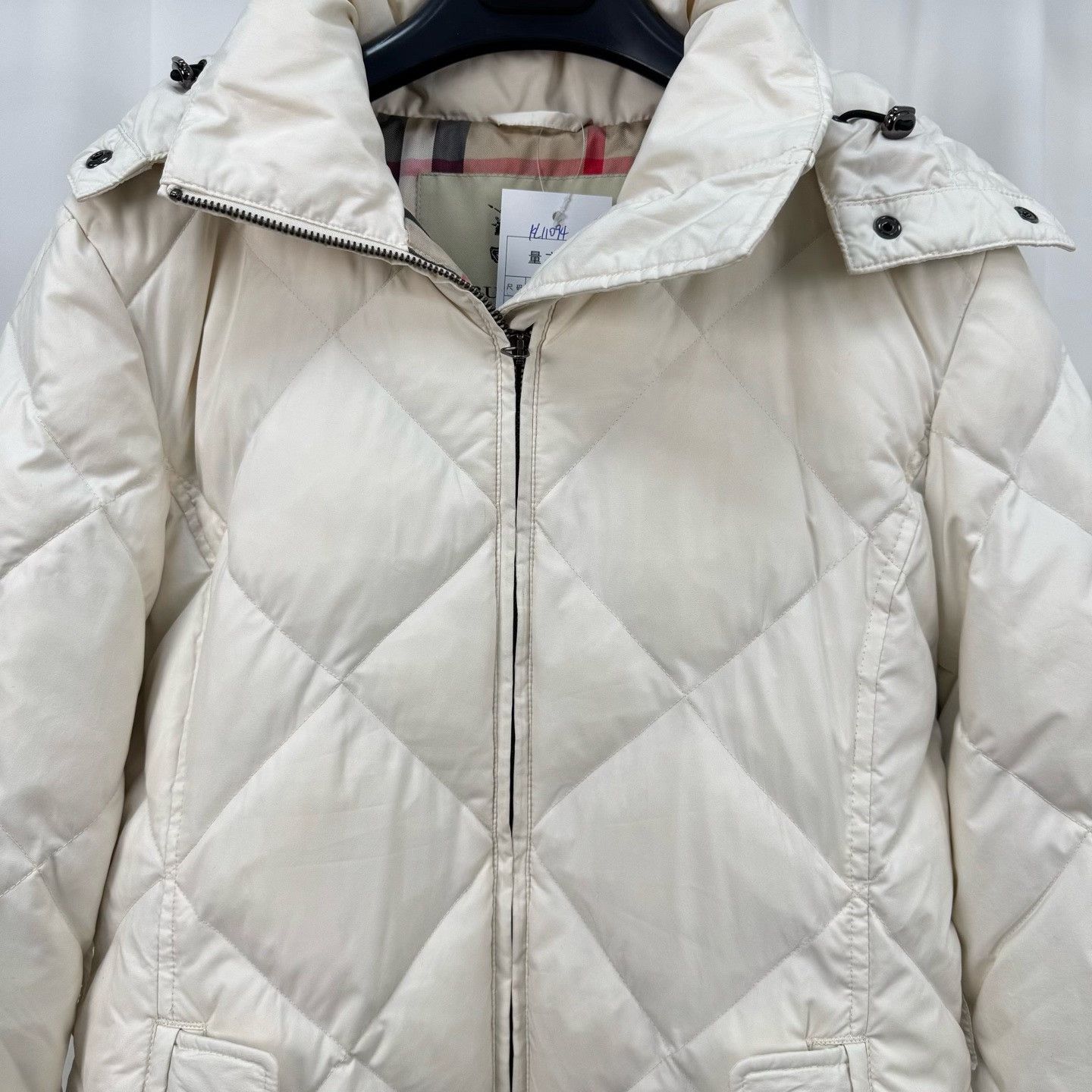 Burberry Burberry Quilted Down Jacket XS Size XS / US 0-2 / IT 36-38 - 4 Thumbnail