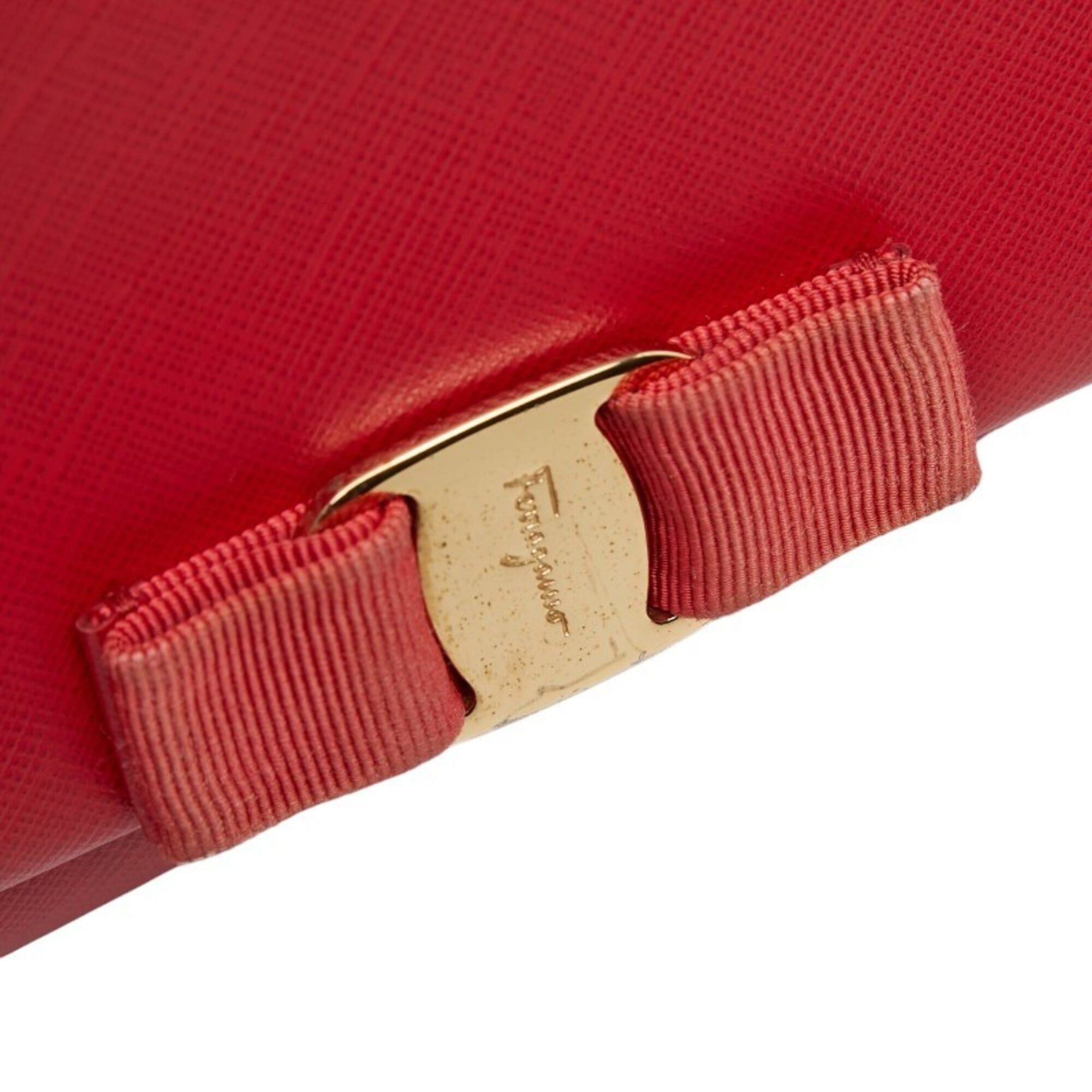 Salvatore Ferragamo Salvatore Ferragamo Vara Ribbon Chain Shoulder Bag AU21 B558 Red Leather Women's Size ONE SIZE - 8 Thumbnail