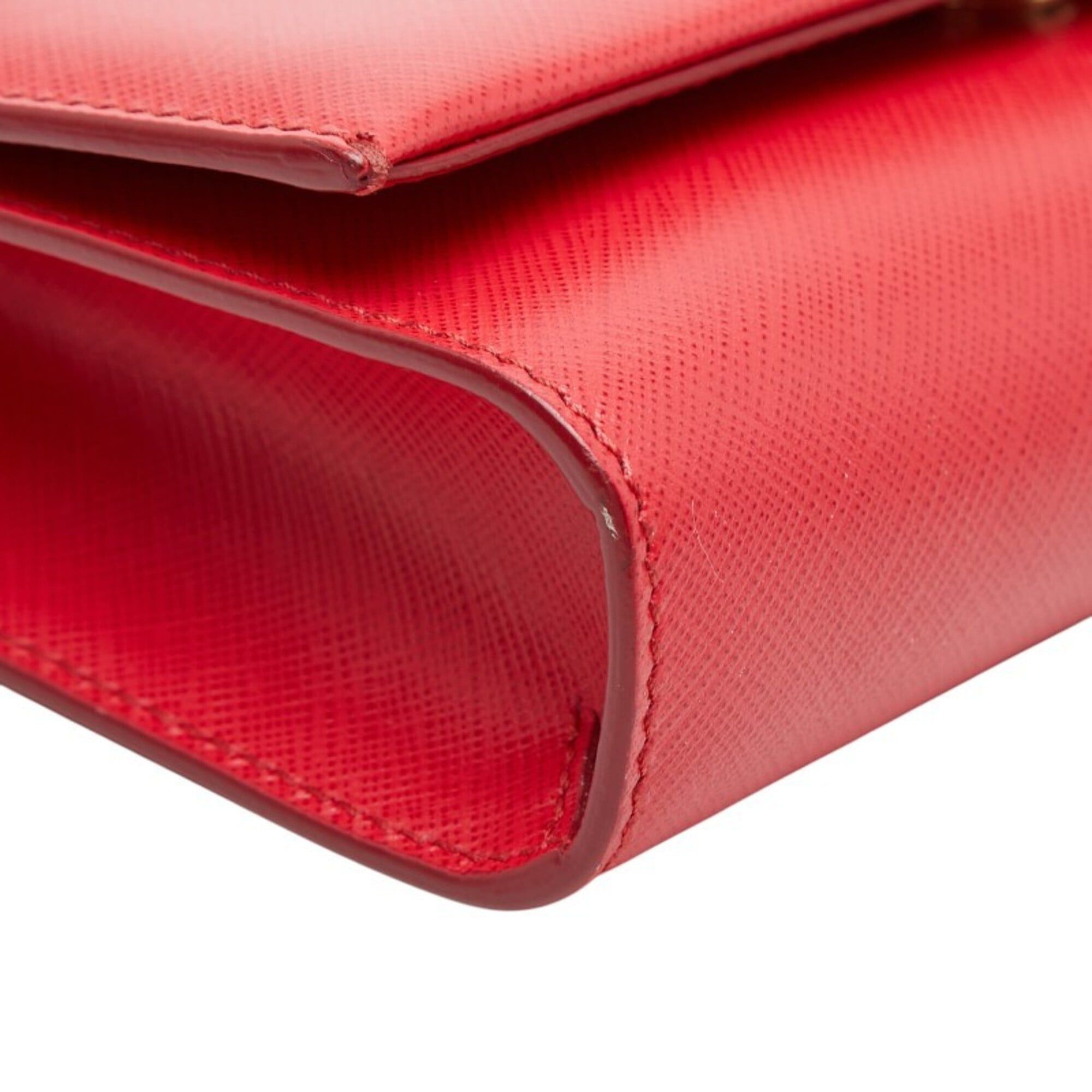Salvatore Ferragamo Salvatore Ferragamo Vara Ribbon Chain Shoulder Bag AU21 B558 Red Leather Women's Size ONE SIZE - 5 Thumbnail
