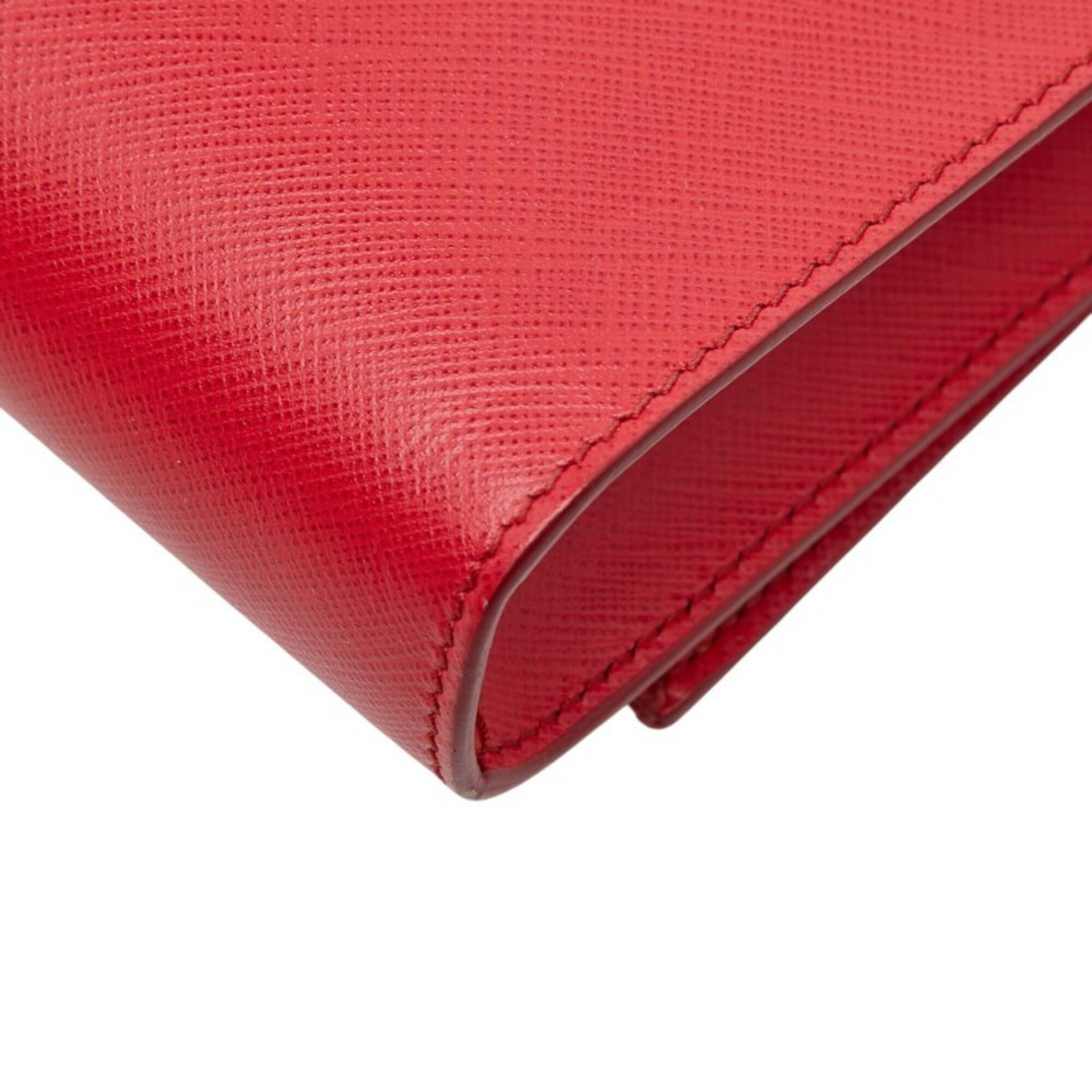 Salvatore Ferragamo Salvatore Ferragamo Vara Ribbon Chain Shoulder Bag AU21 B558 Red Leather Women's Size ONE SIZE - 6 Thumbnail