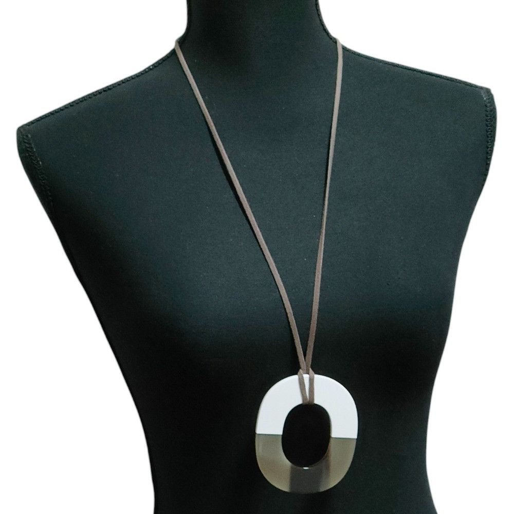 Hermes Hermes Hermes Isum GM Buffalo Horn Necklace Others Necklace DUTY FREE for USA Size ONE SIZE - 9 Thumbnail