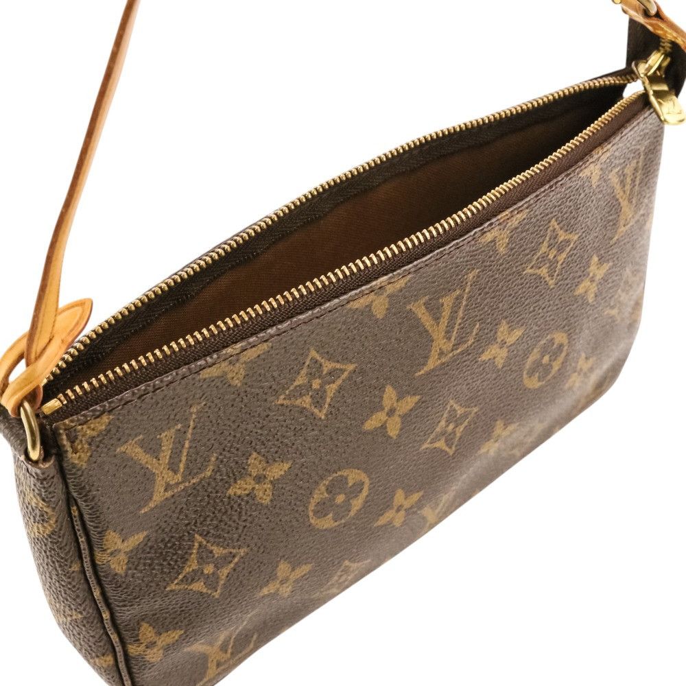 Louis Vuitton Louis Vuitton Louis Vuitton Pochette Accessoires Monogram bag Textile Crossbody Bag M51980 DUTY FREE for USA Size ONE SIZE - 8 Thumbnail