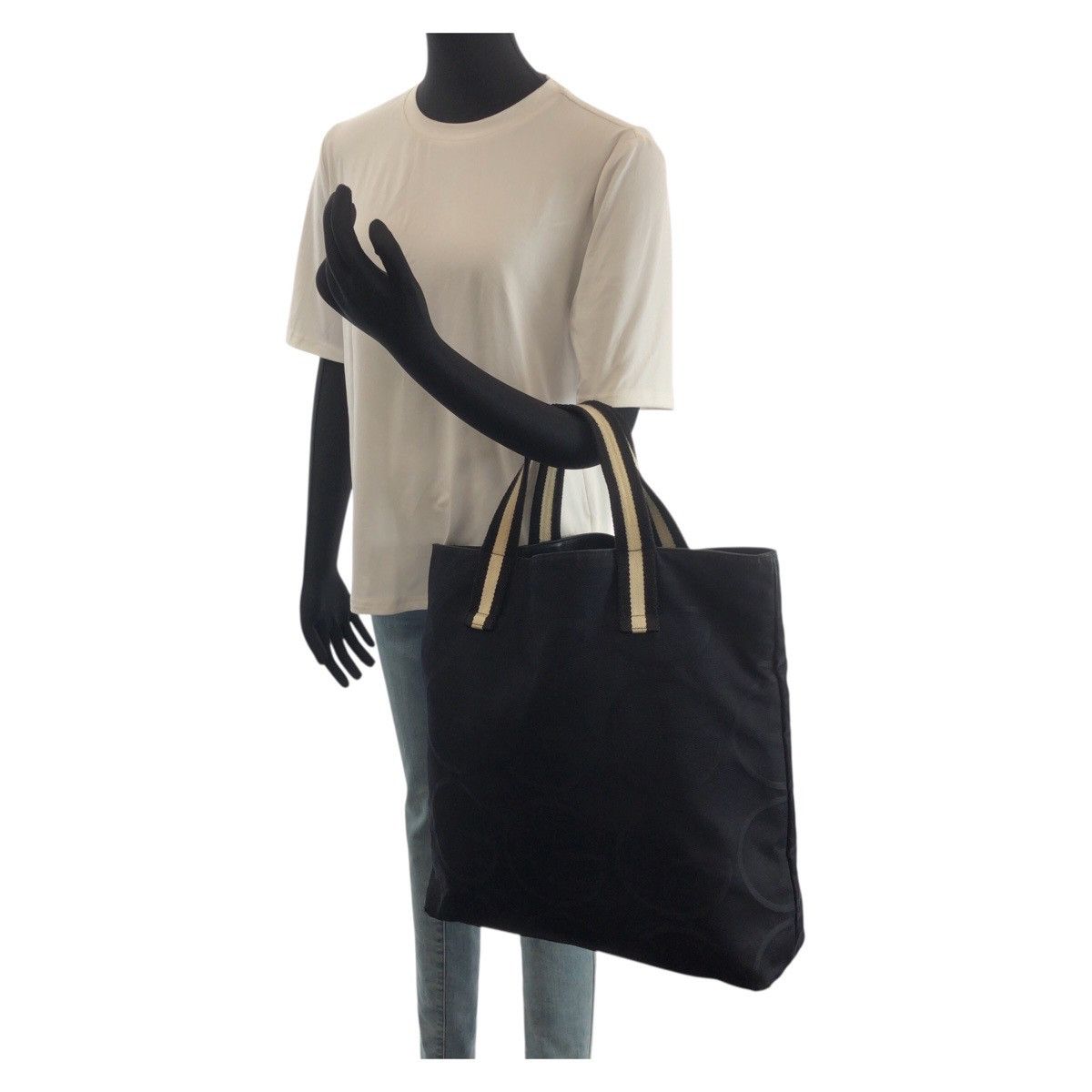Gucci Gucci Gucci G Logo Canvas Tote Bag Textile Tote Bag 123439 DUTY FREE for USA Size ONE SIZE - 7 Thumbnail