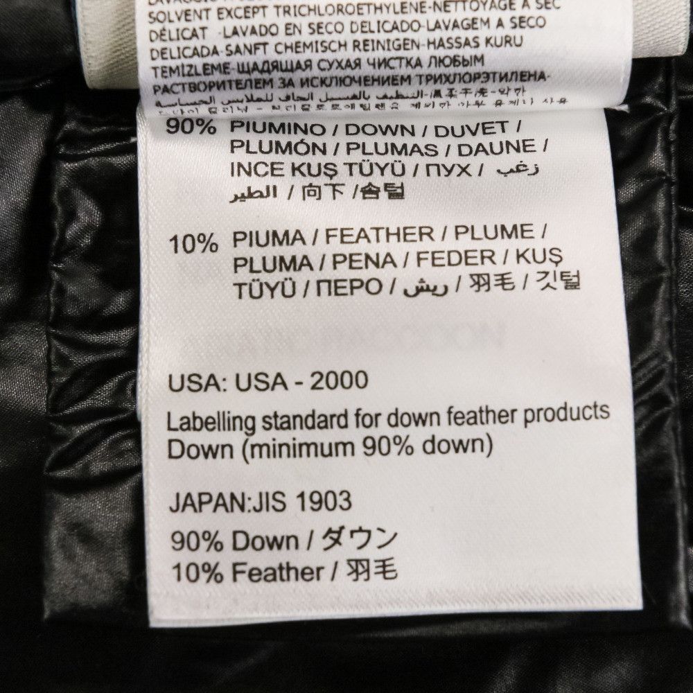 Moncler Moncler Moncler Safran Down Coat Others Outerwear DUTY FREE for USA Size ONE SIZE - 18 Thumbnail