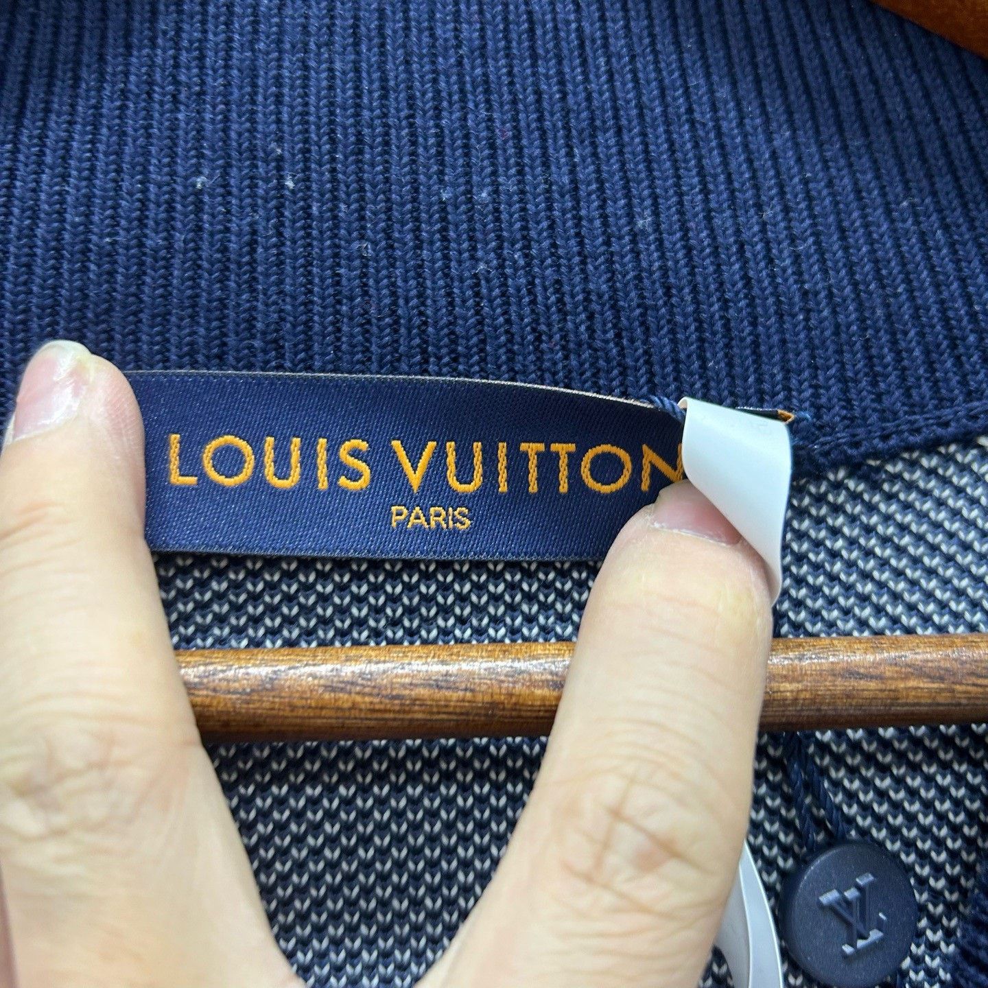Louis Vuitton Louis Vuitton Monogram Knit Zip-Up Jacket Size 5 Size US XXL / EU 58 / 5 - 4 Thumbnail