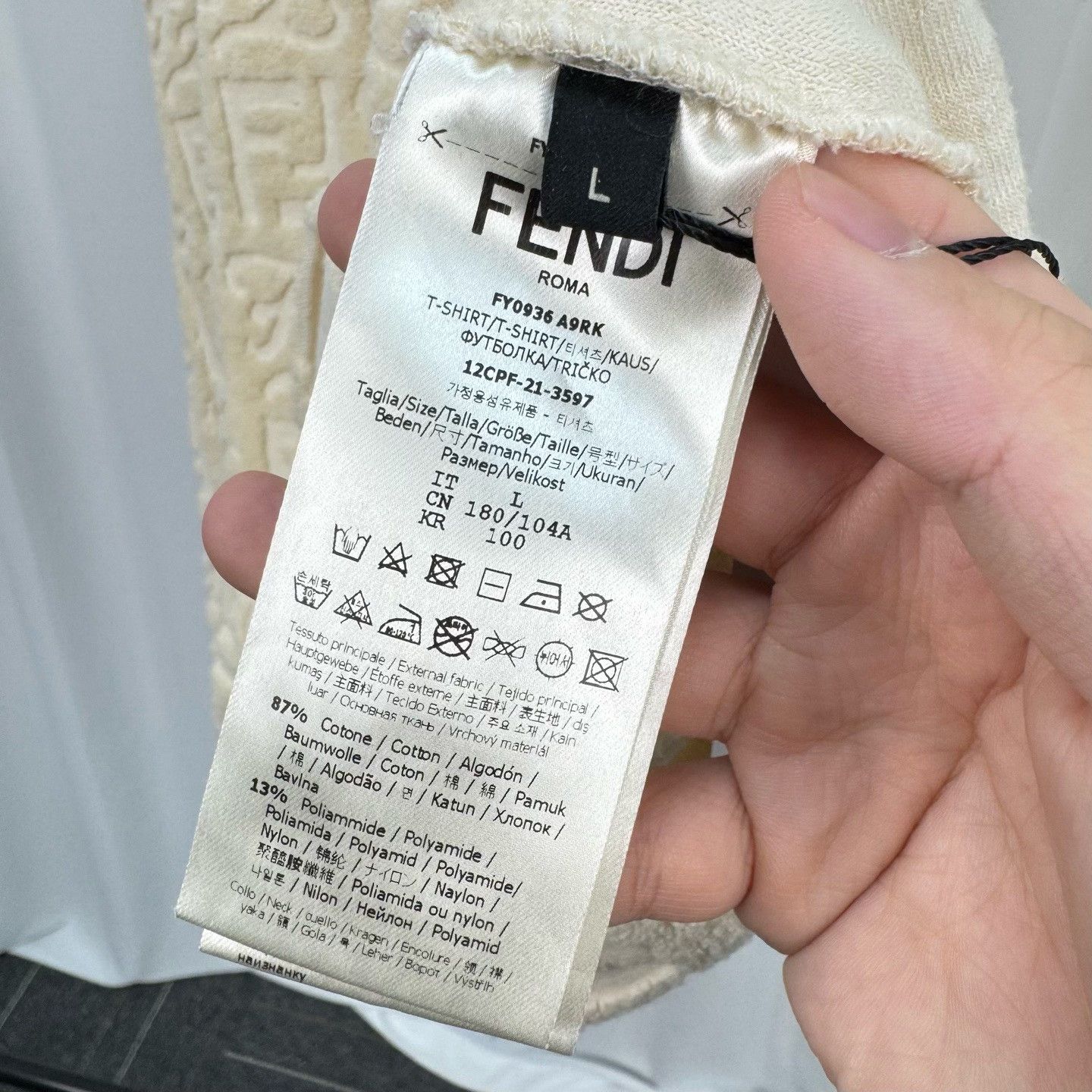 Fendi Fendi FF Monogram Towel T-Shirt Size L Size US L / EU 52-54 / 3 - 7 Thumbnail