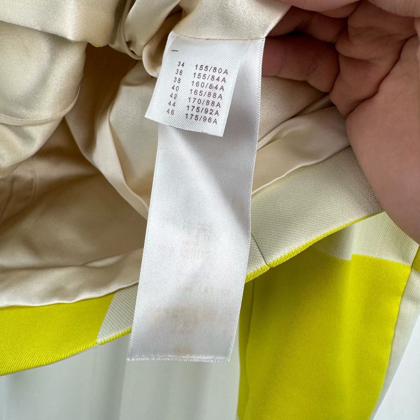 Louis Vuitton Louis Vuitton Yellow Checkered Jacket Size 34 Size XS / US 0-2 / IT 36-38 - 7 Thumbnail