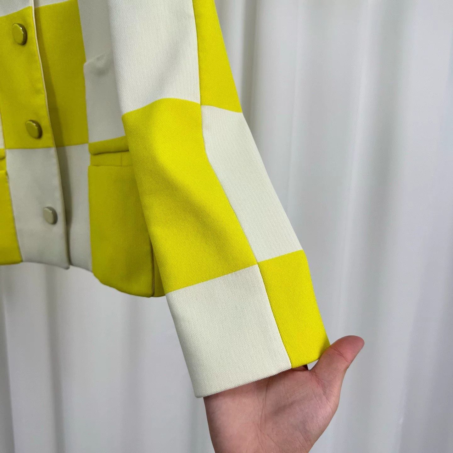 Louis Vuitton Louis Vuitton Yellow Checkered Jacket Size 34 Size XS / US 0-2 / IT 36-38 - 5 Thumbnail