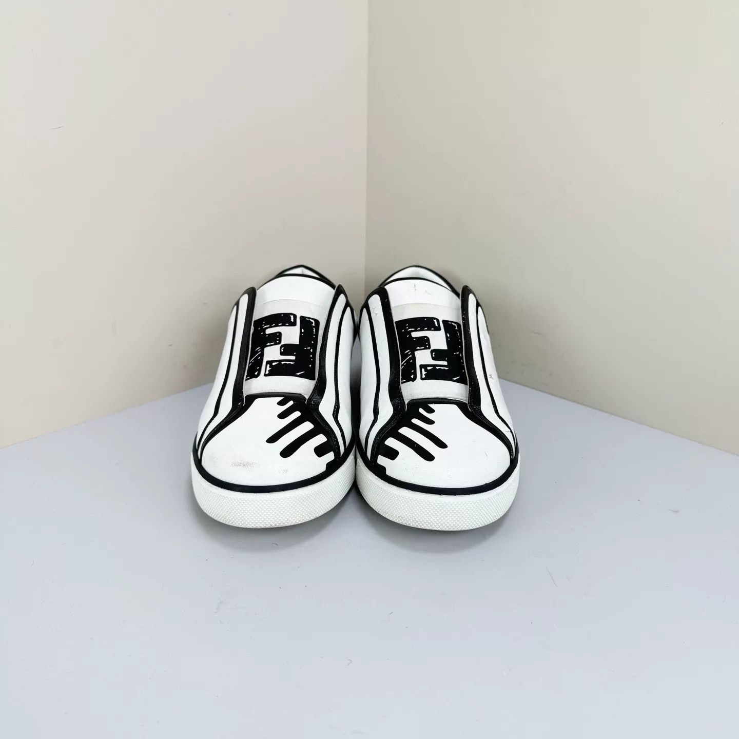 Fendi Fendi Graffiti Slip On Sneakers Size 6 Size US 6 / EU 39 - 2 Thumbnail
