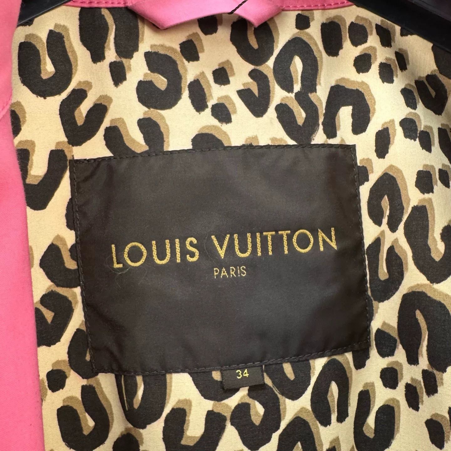 Louis Vuitton Louis Vuitton Pink Leopard Lining Jacket Size 34 Size XS / US 0-2 / IT 36-38 - 7 Thumbnail