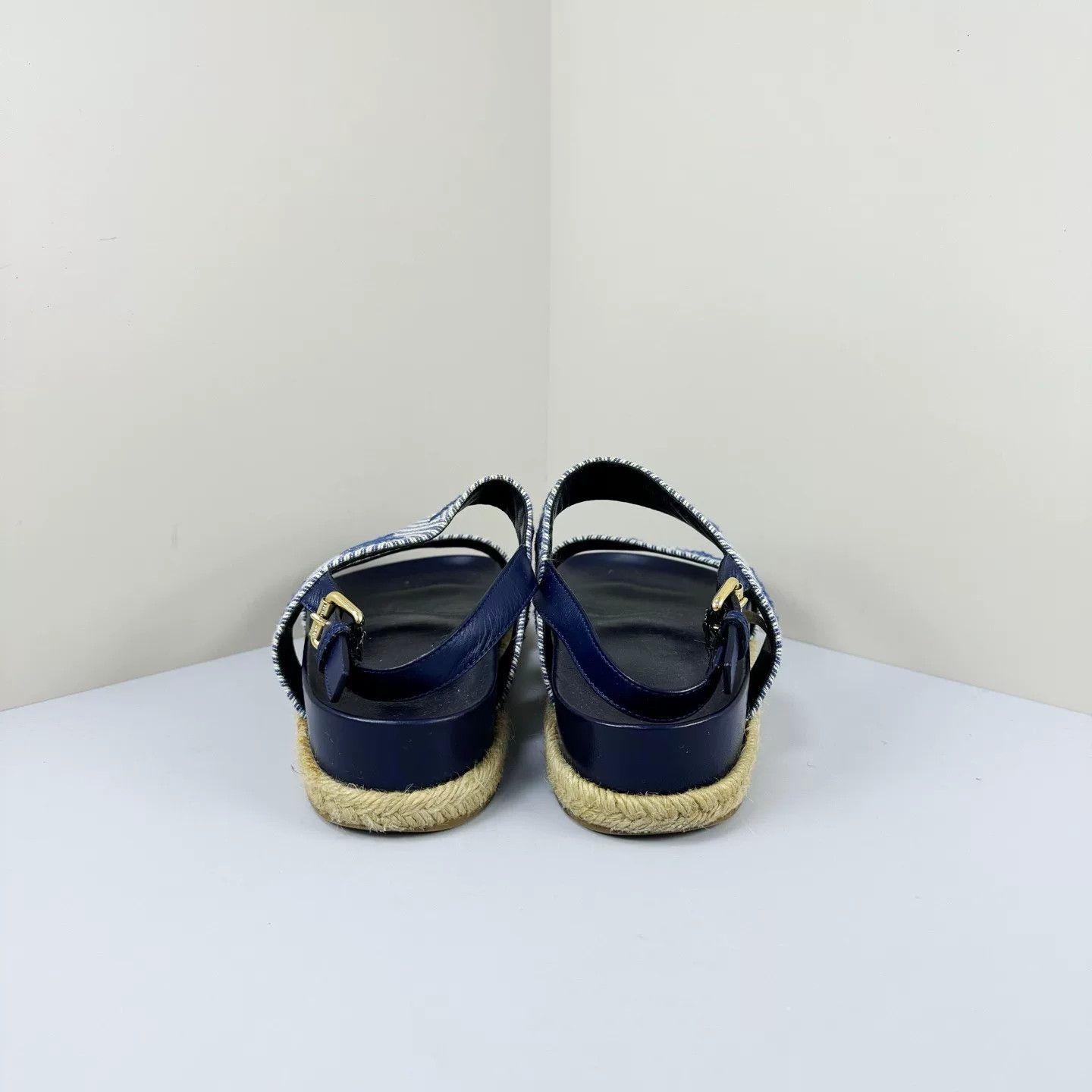 Louis Vuitton Louis Vuitton Monogram Denim Sandals Size 39 Size US 9 / IT 39 - 4 Thumbnail