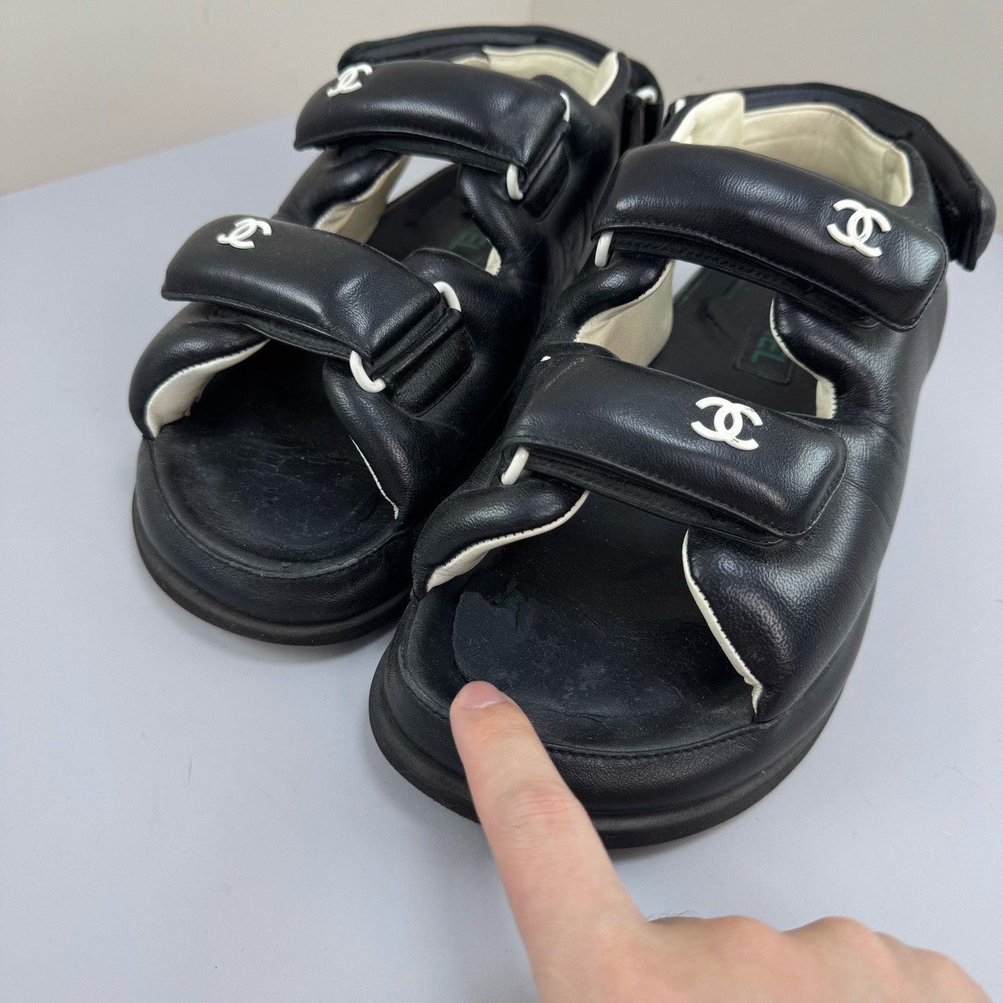 Chanel Chanel Quilted Logo Dad Sandals Size 38.5 Size US 8.5 / IT 38.5 - 7 Thumbnail