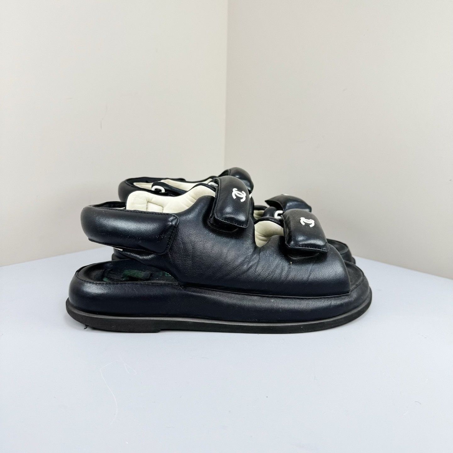 Chanel Chanel Quilted Logo Dad Sandals Size 38.5 Size US 8.5 / IT 38.5 - 5 Thumbnail