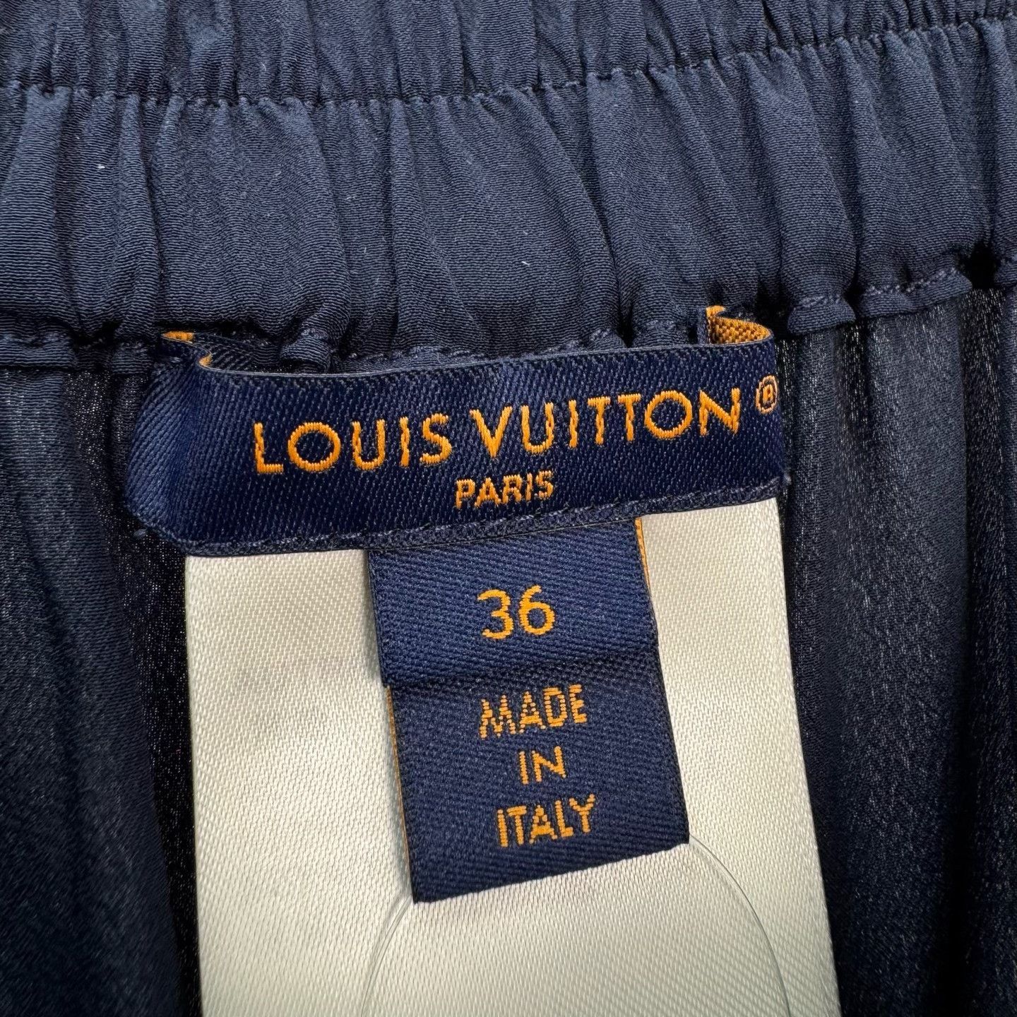 Louis Vuitton Louis Vuitton Studded Silk Shorts Size 36 Size 26" / US 2 / IT 38 - 8 Thumbnail