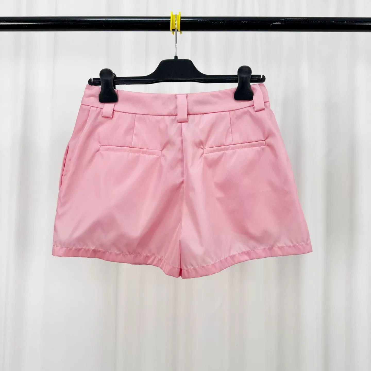 Prada Prada Re-Nylon Shorts Size 40 Size 27" / US 4 / IT 40 - 3 Thumbnail