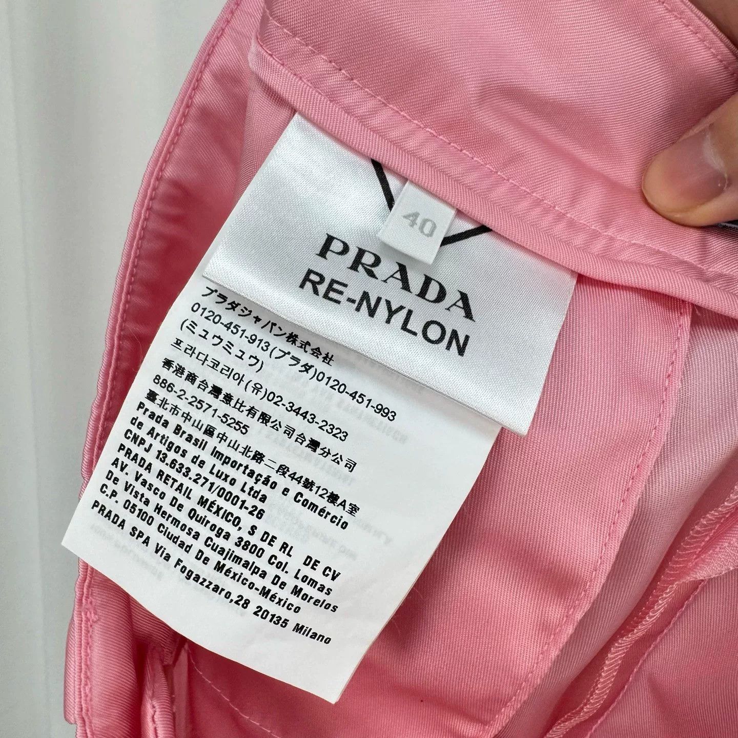 Prada Prada Re-Nylon Shorts Size 40 Size 27" / US 4 / IT 40 - 7 Thumbnail
