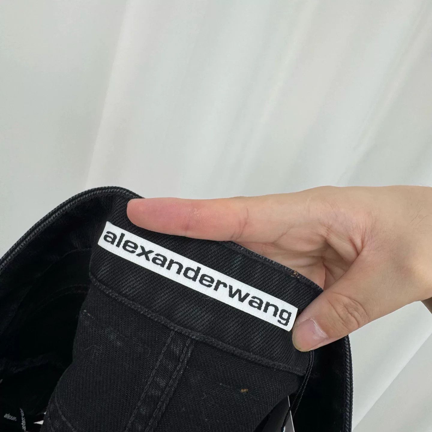Alexander Wang Alexander Wang Crystal Embellished Shorts Size 27 Size 27" / US 4 / IT 40 - 7 Thumbnail