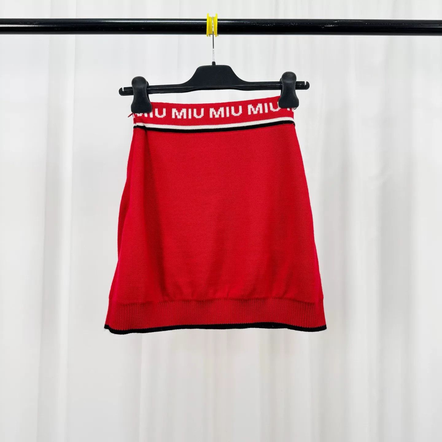 Miu Miu Miu Miu Logo Knitted Mini Skirt Size 36 Size 25" / US 0 / IT 36 - 3 Thumbnail