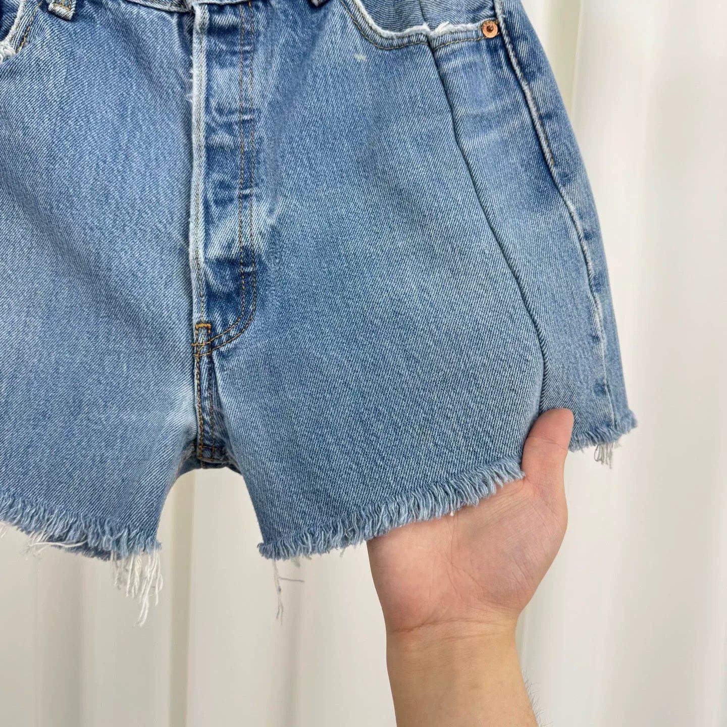 EB Denim EB Denim Deconstructed Denim Shorts Size 25 Size 25" / US 0 / IT 36 - 5 Thumbnail