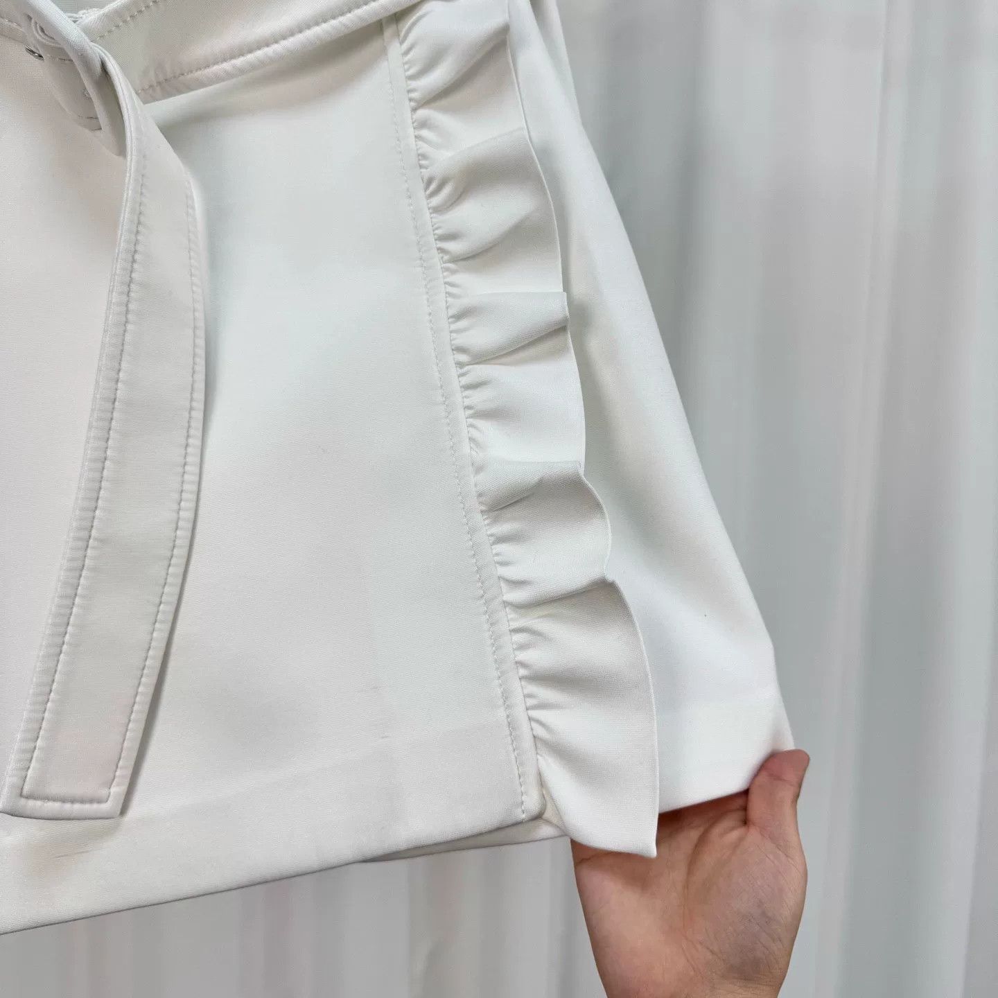 Prada Prada Ruffle Belted Mini Skirt IT 36 Size 25" / US 0 / IT 36 - 5 Thumbnail