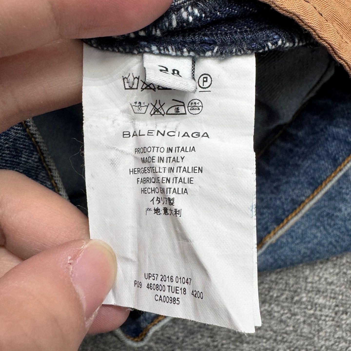 Balenciaga Balenciaga Distressed Denim Jeans Size 28 Size US 28 / EU 44 - 5 Thumbnail