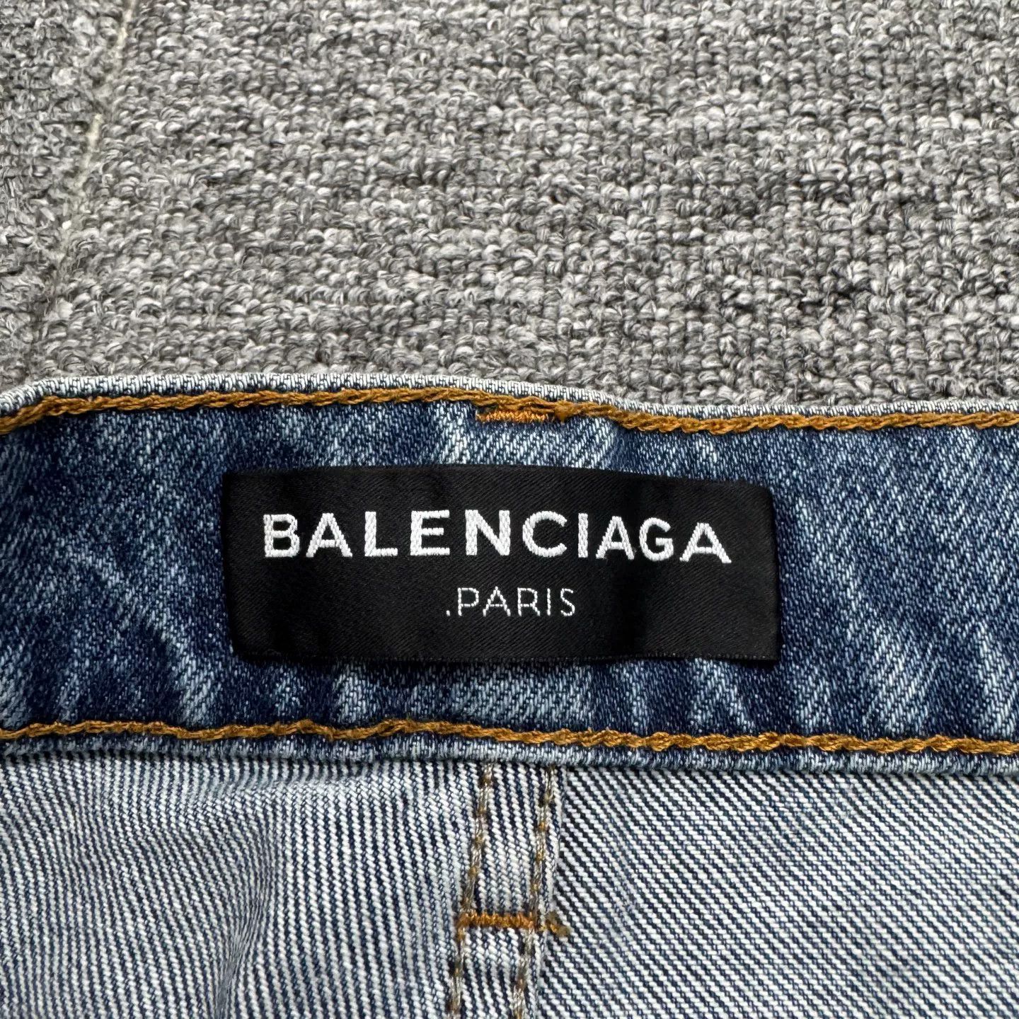 Balenciaga Balenciaga Distressed Denim Jeans Size 28 Size US 28 / EU 44 - 4 Thumbnail