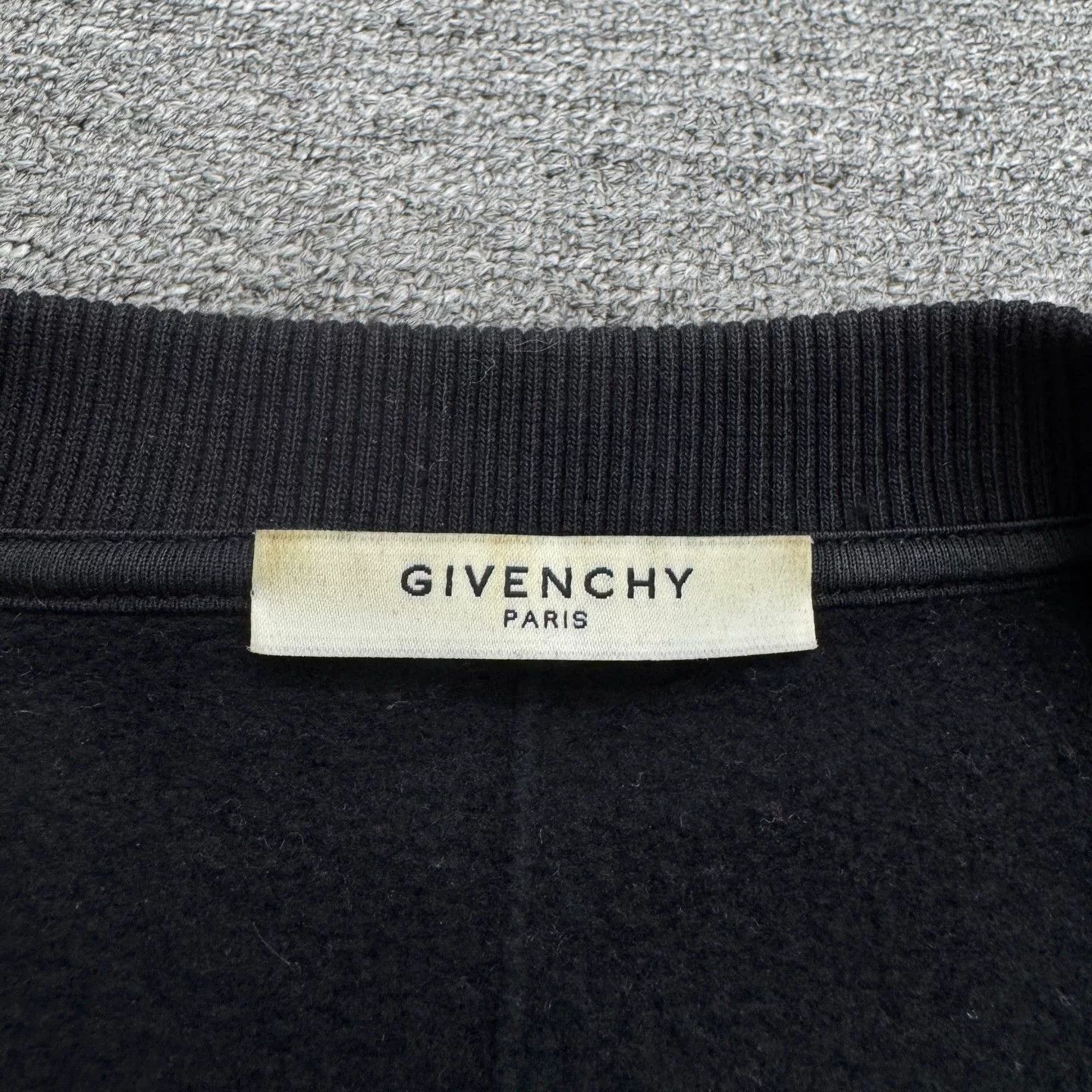 Givenchy Givenchy Flame Print Sweatshirt Size M Size US M / EU 48-50 / 2 - 6 Thumbnail