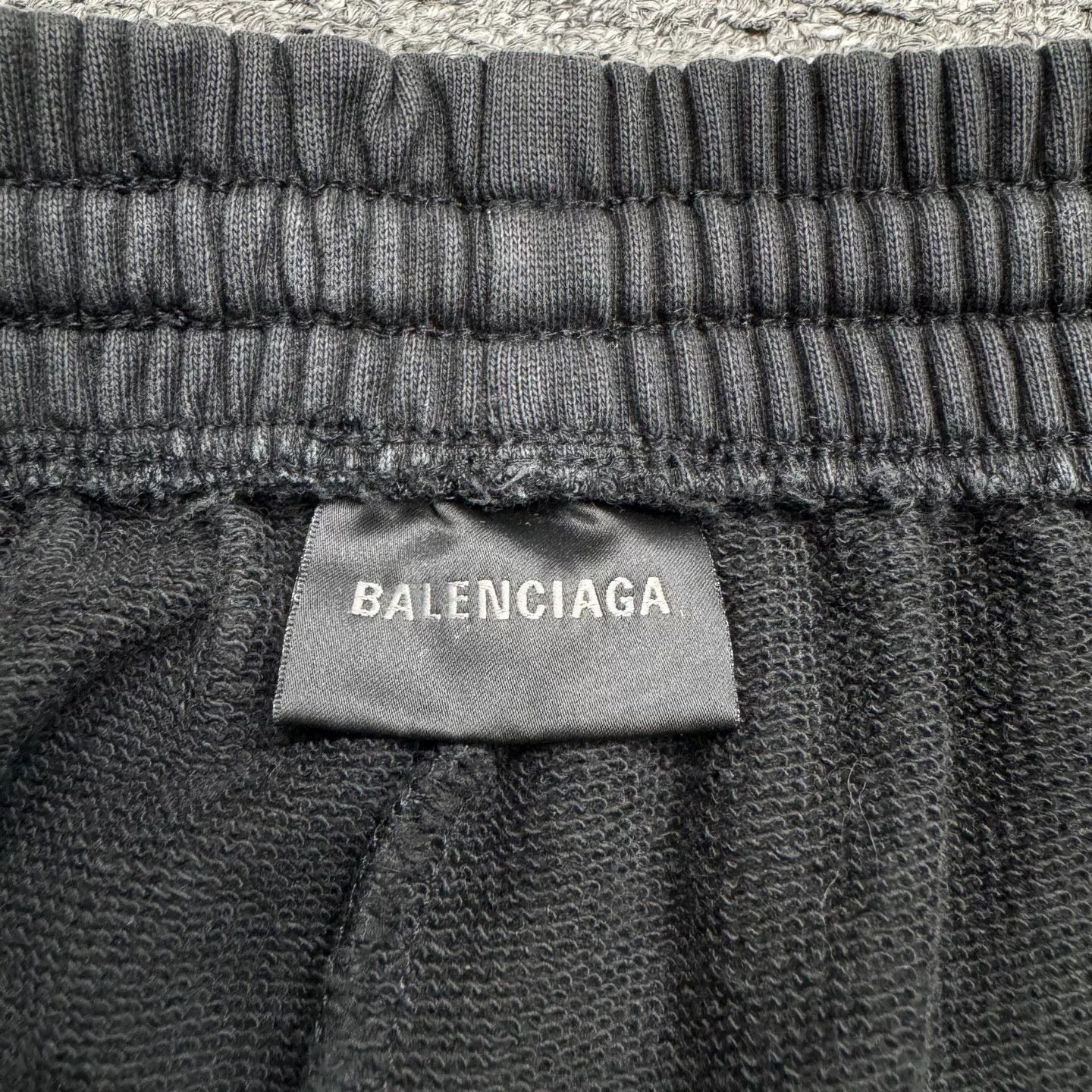 Balenciaga Balenciaga Distressed Logo Sweatpants Size M Size US 32 / EU 48 - 3 Thumbnail