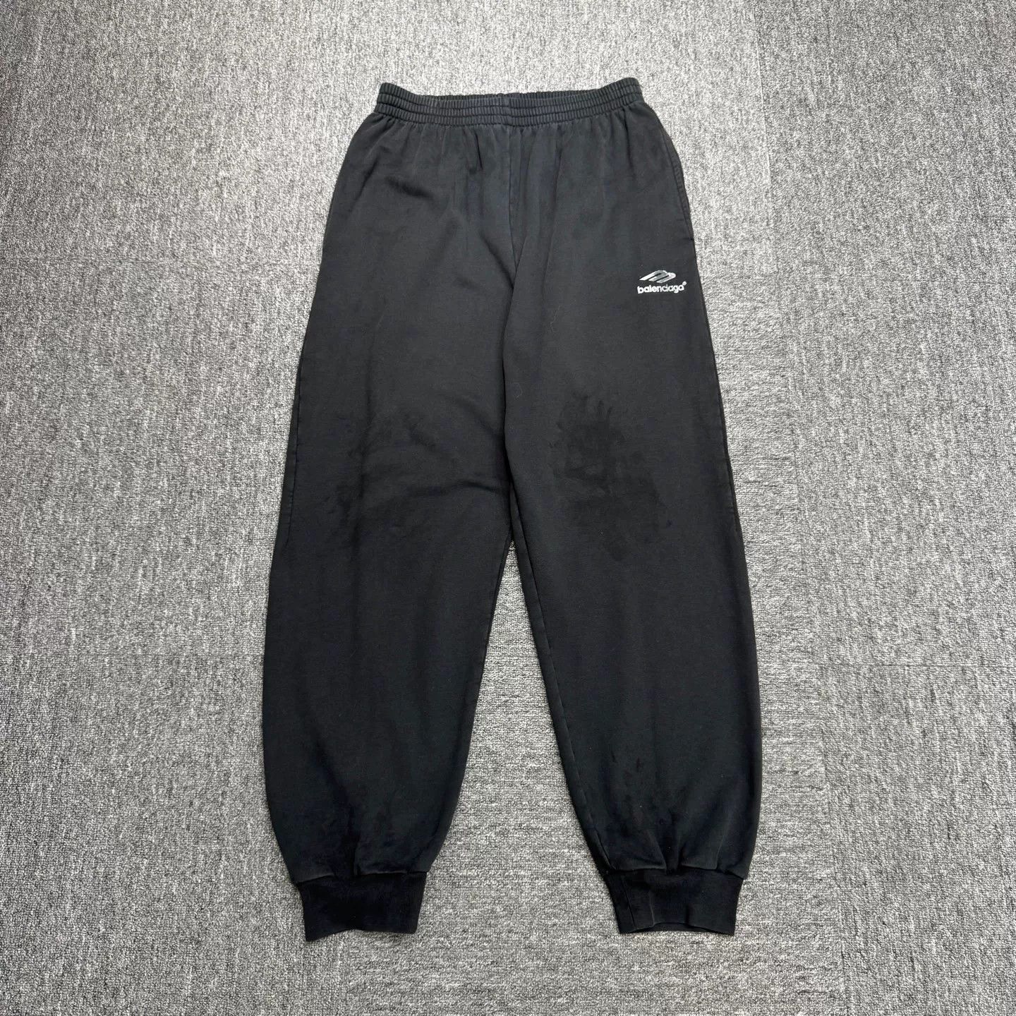 Balenciaga Balenciaga Distressed Logo Sweatpants Size M Size US 32 / EU 48 - 2 Thumbnail