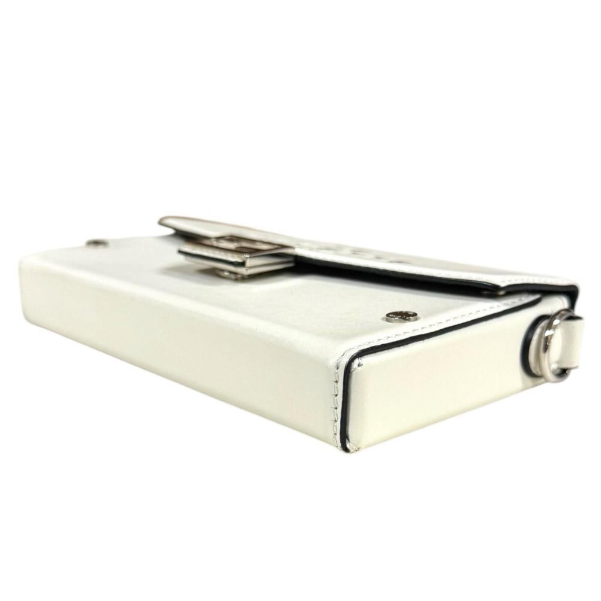Fendi Fendi x Marc Jacobs Collaboration Baguette Phone Pouch Shoulder Bag, Leather 7AS139, White, Men's/Women's, Used, 2-way Size ONE SIZE - 7 Thumbnail
