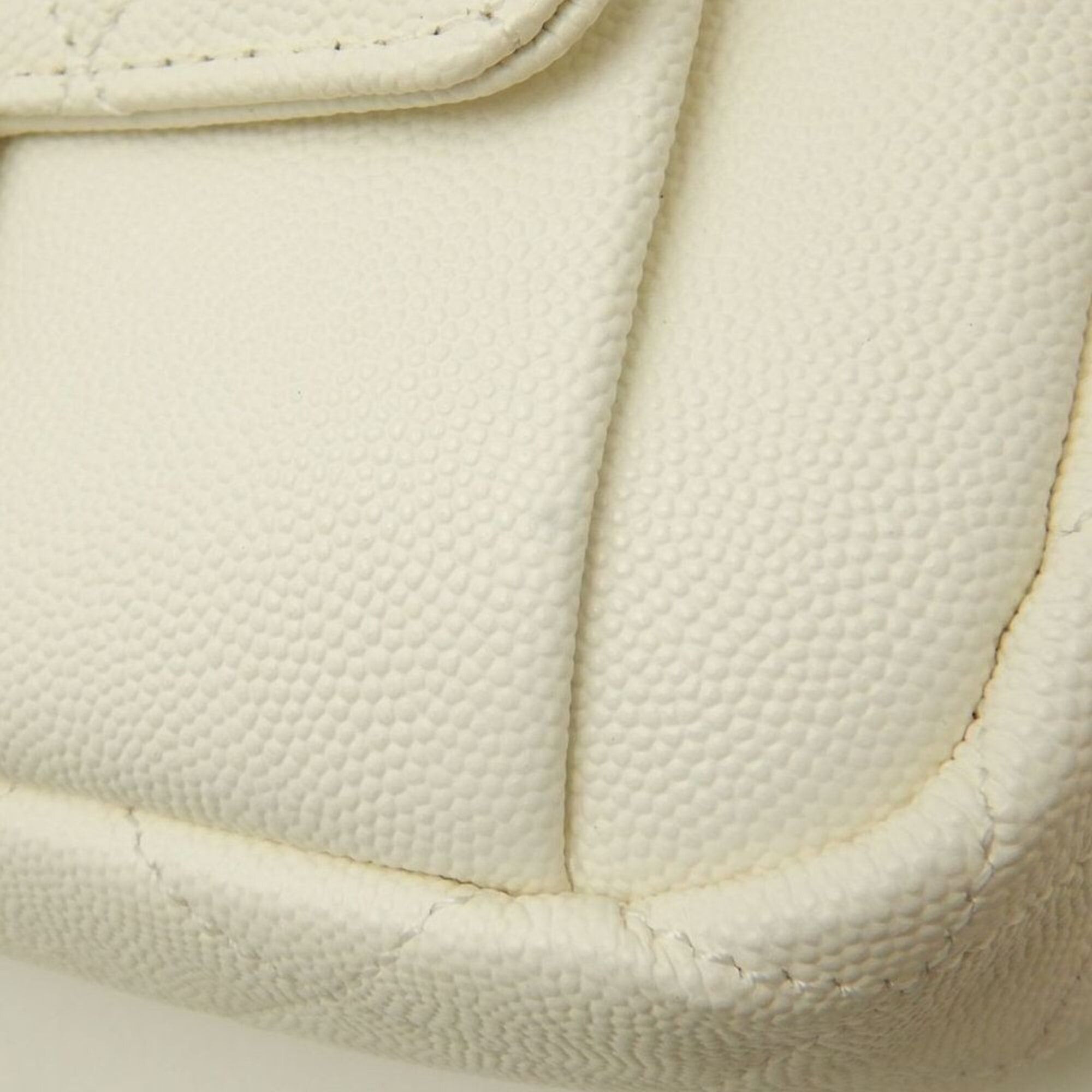 Chanel CHANEL Matelassé Caviar Skin Shoulder Bag, White, Women's, 253826 Size ONE SIZE - 13 Thumbnail