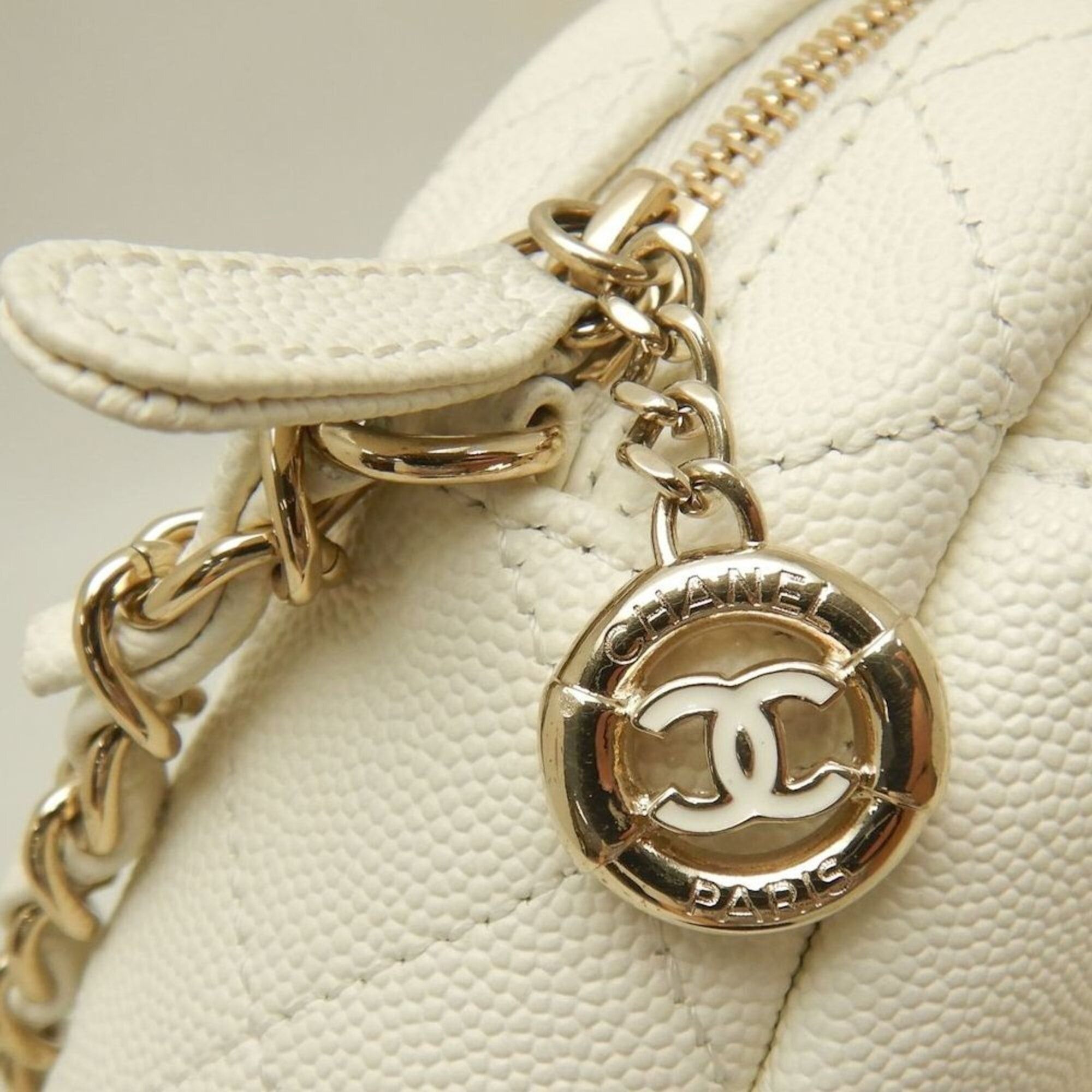Chanel CHANEL Matelassé Caviar Skin Shoulder Bag, White, Women's, 253826 Size ONE SIZE - 11 Thumbnail
