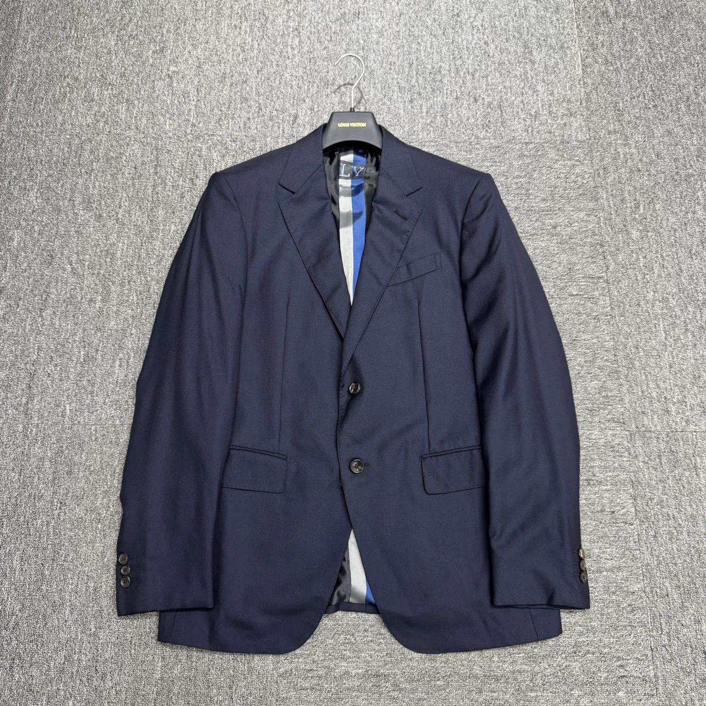 Louis Vuitton Louis Vuitton Cashmere Silk Blazer Size 50 Size 40R - 2 Thumbnail