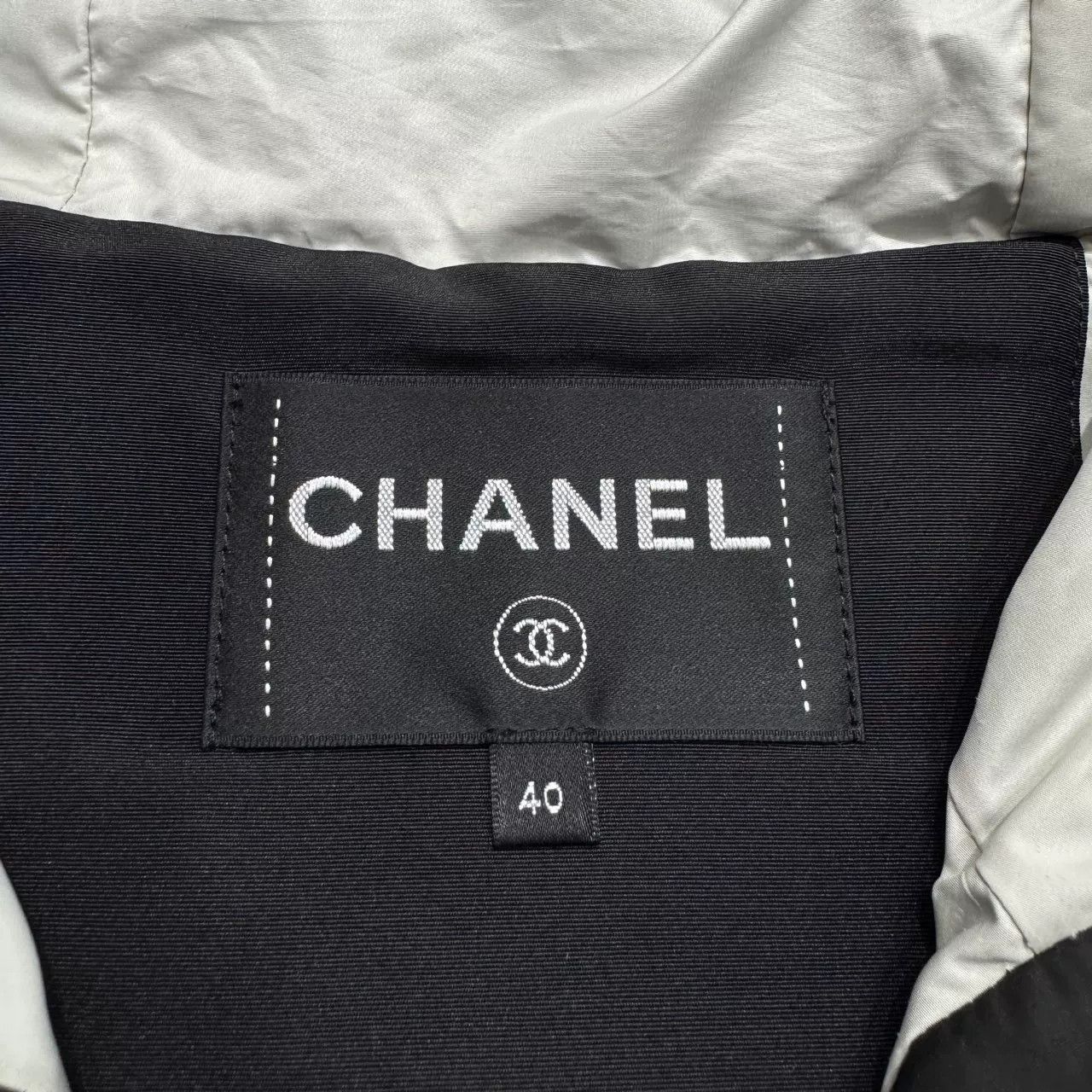 Chanel Chanel Hooded Parka Jacket Size 40 Size M / US 6-8 / IT 42-44 - 3 Thumbnail