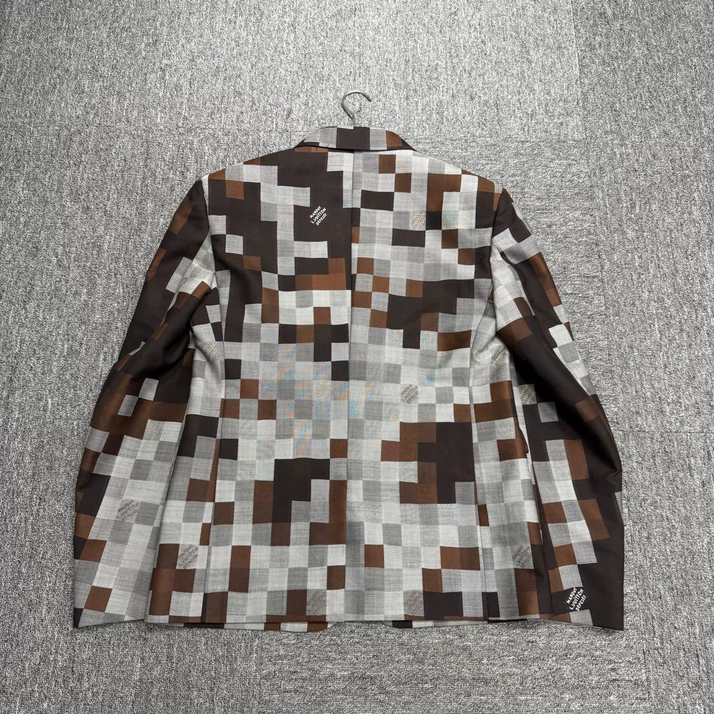 Louis Vuitton Louis Vuitton Pixel Check Blazer Size 38R Size 38R - 6 Thumbnail