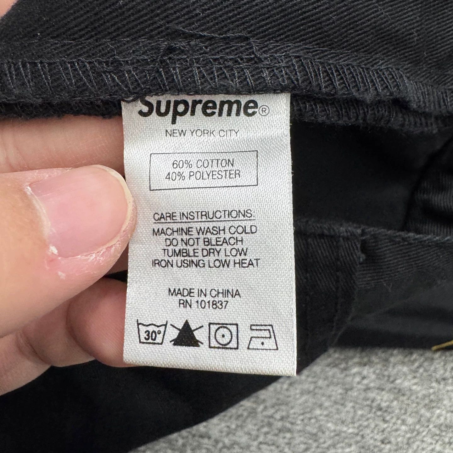 Supreme Supreme Dragon Embroidery Casual Pants Size 36 Size US 36 / EU 52 - 4 Thumbnail