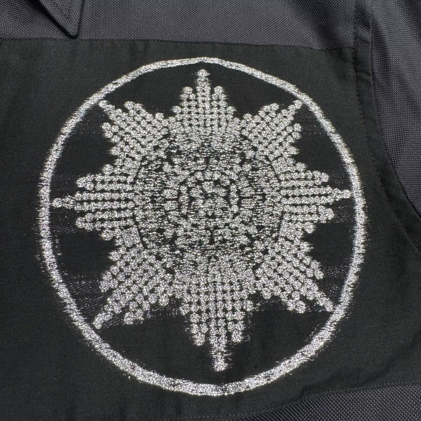 Alexander McQueen Alexander McQueen Embroidered Button Up Shirt Size S Size US S / EU 44-46 / 1 - 3 Thumbnail