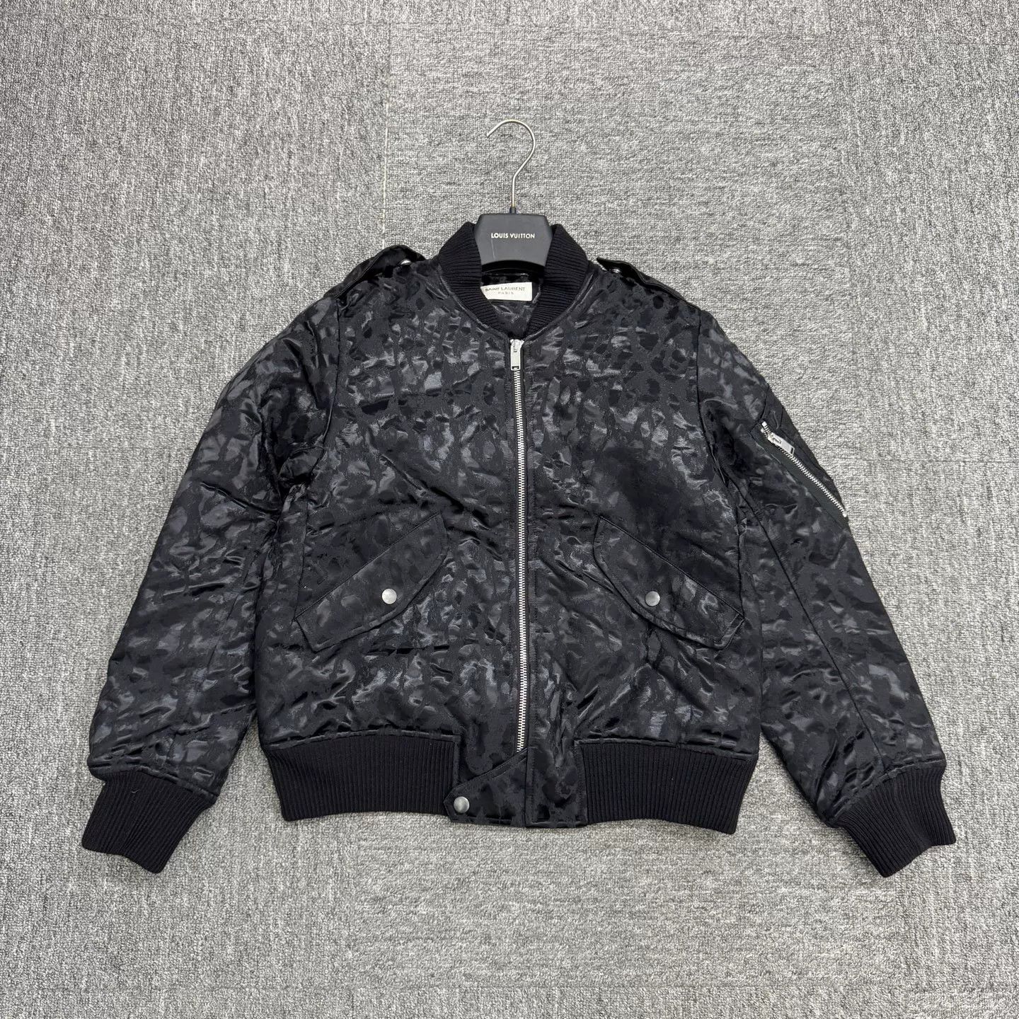 Saint Laurent Paris Saint Laurent Leopard Bomber Jacket US M Size US M / EU 48-50 / 2 - 2 Thumbnail