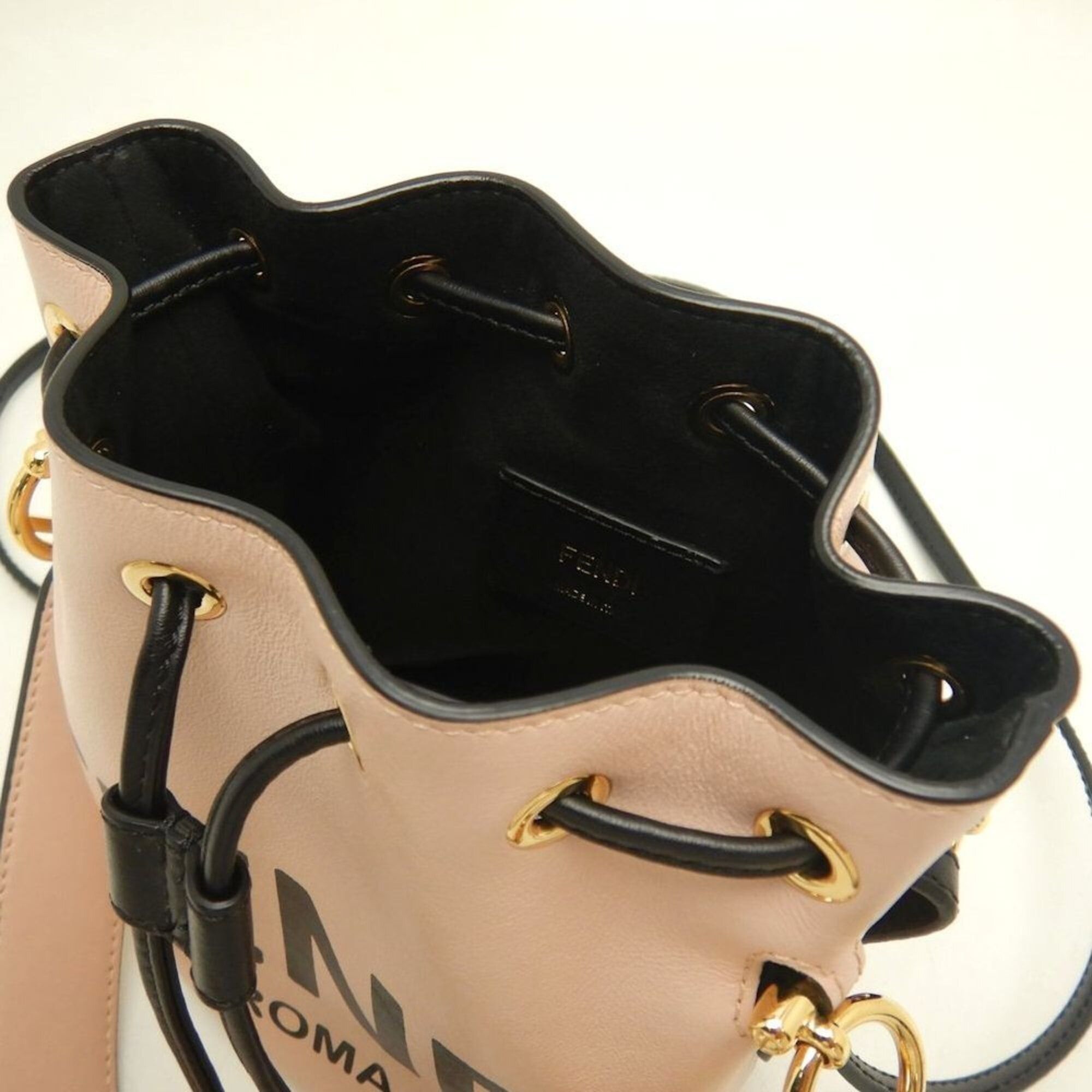 Fendi FENDI Montresor 8BS010 Shoulder Bag, Leather, Pink/Black, Women's, 253814 Size ONE SIZE - 8 Thumbnail