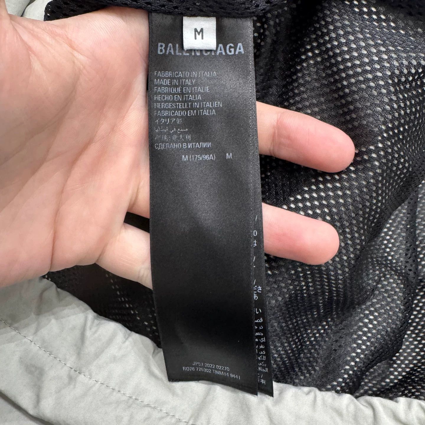 Balenciaga Balenciaga Colorblock Windbreaker Size M Size US M / EU 48-50 / 2 - 4 Thumbnail