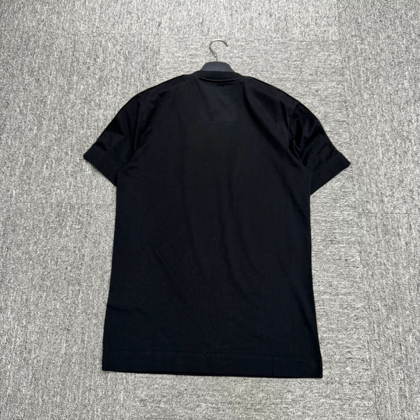 Givenchy Givenchy Tape Logo Short Sleeve T-Shirt Size S Size US S / EU 44-46 / 1 - 6 Thumbnail