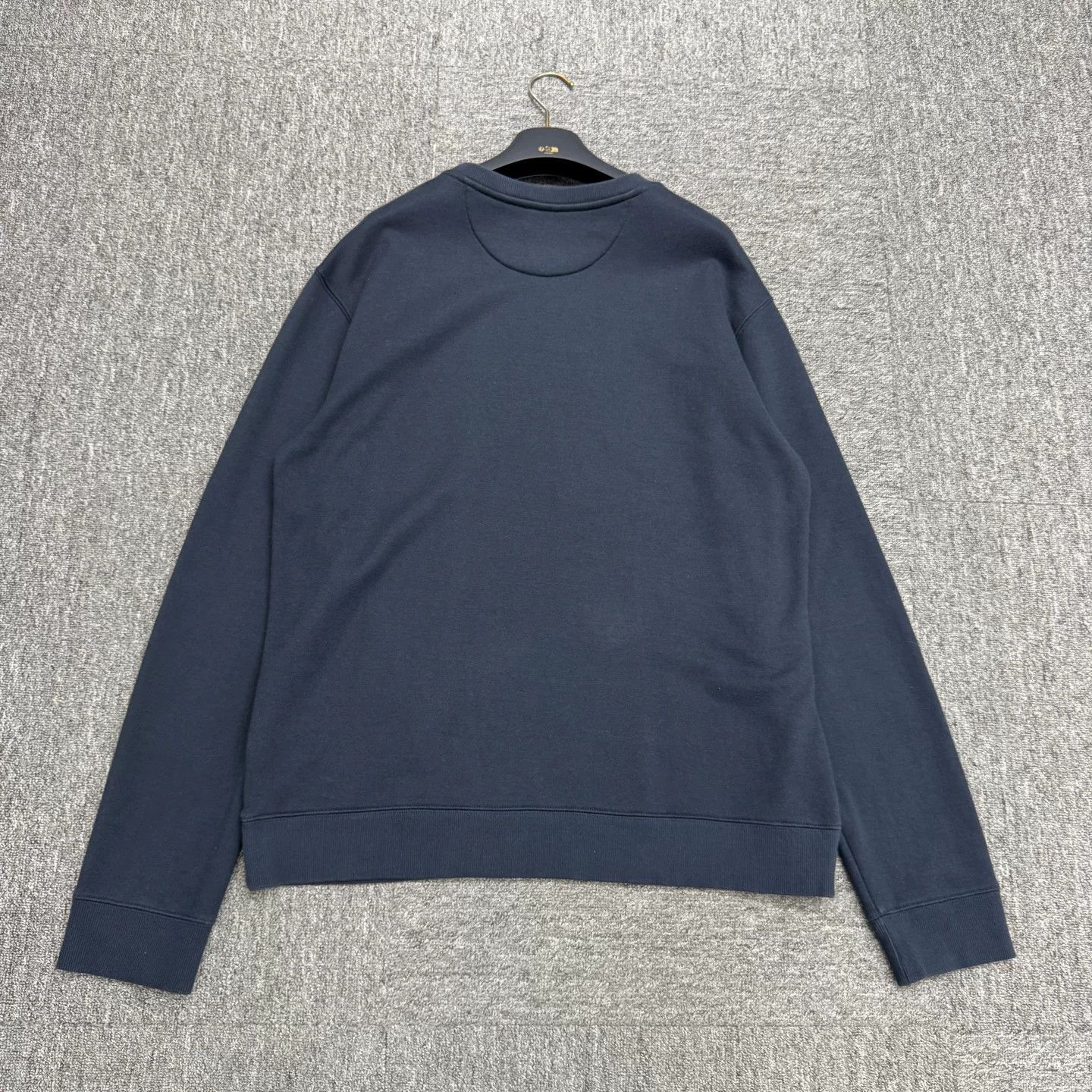Valentino Valentino V Logo Embroidered Sweatshirt Size XL Size US XL / EU 56 / 4 - 7 Thumbnail