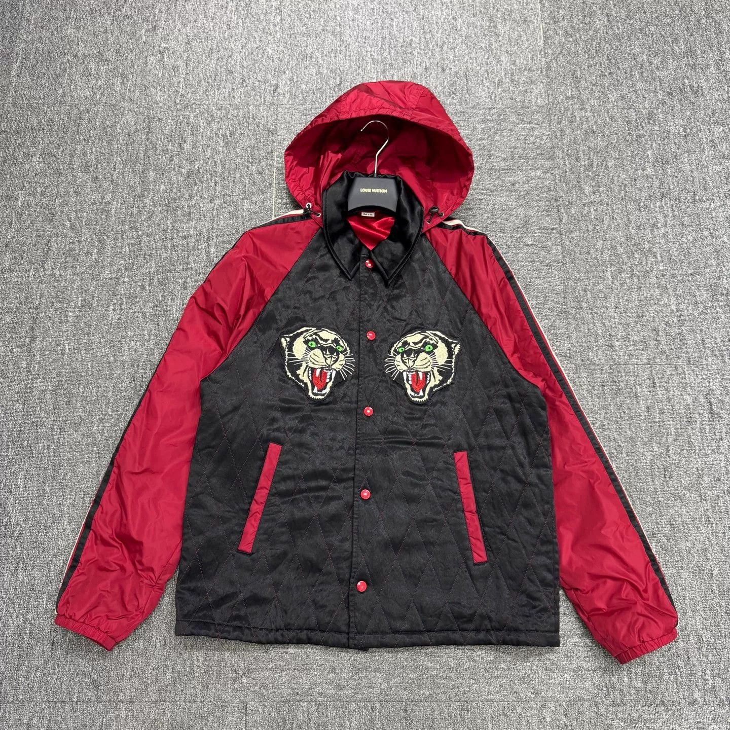 Gucci Gucci Tiger Embroidery Hooded Jacket Size S Size US S / EU 44-46 / 1 - 2 Thumbnail