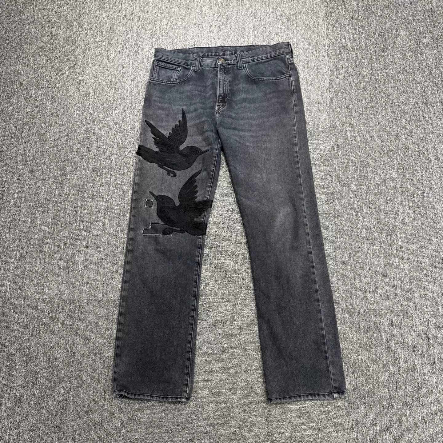 Gucci Gucci Bird Embroidered Washed Denim Jeans Size 30 Size US 30 / EU 46 - 2 Thumbnail