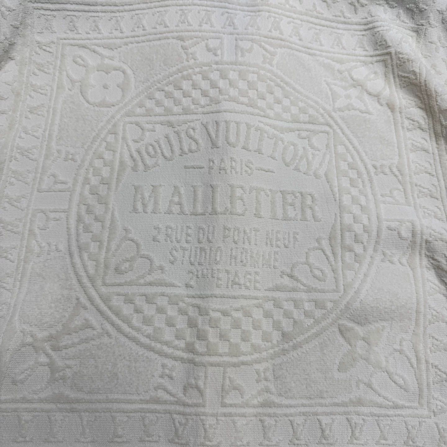 Louis Vuitton Louis Vuitton Monogram Towel Shirt Size S Size US S / EU 44-46 / 1 - 8 Thumbnail
