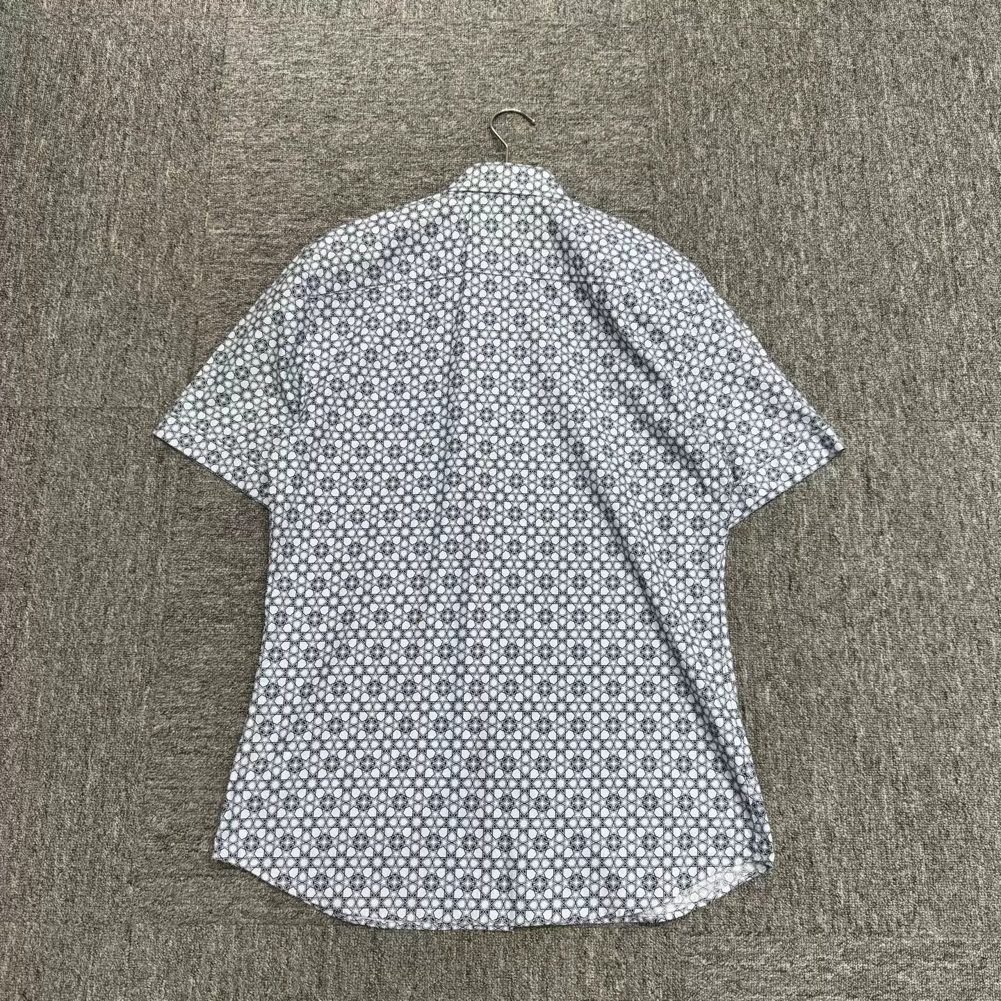 Givenchy Givenchy Star Print Button Up Shirt US M Size US M / EU 48-50 / 2 - 6 Thumbnail